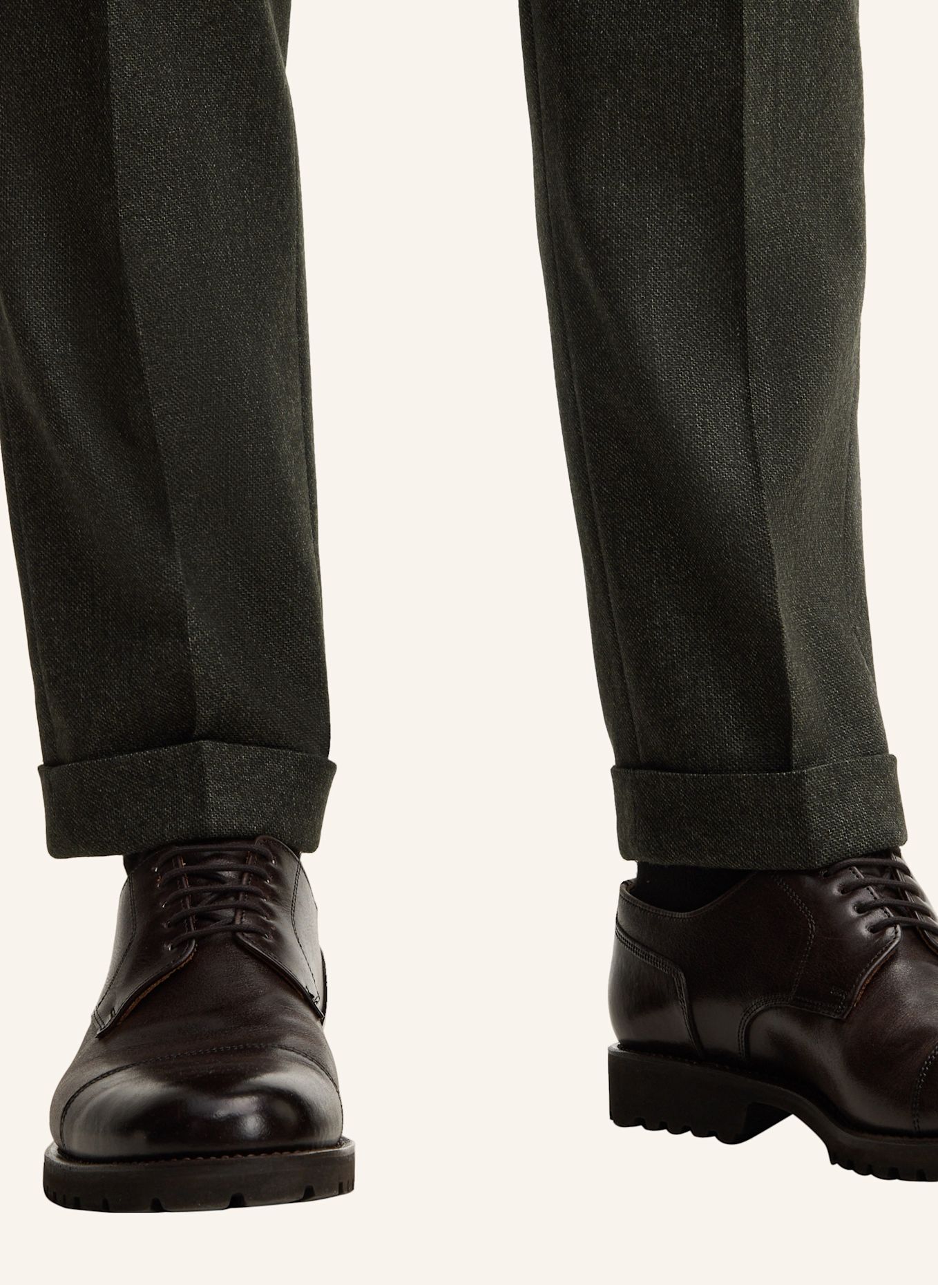 windsor. Baukasten Hose Shaped Fit: OLIV