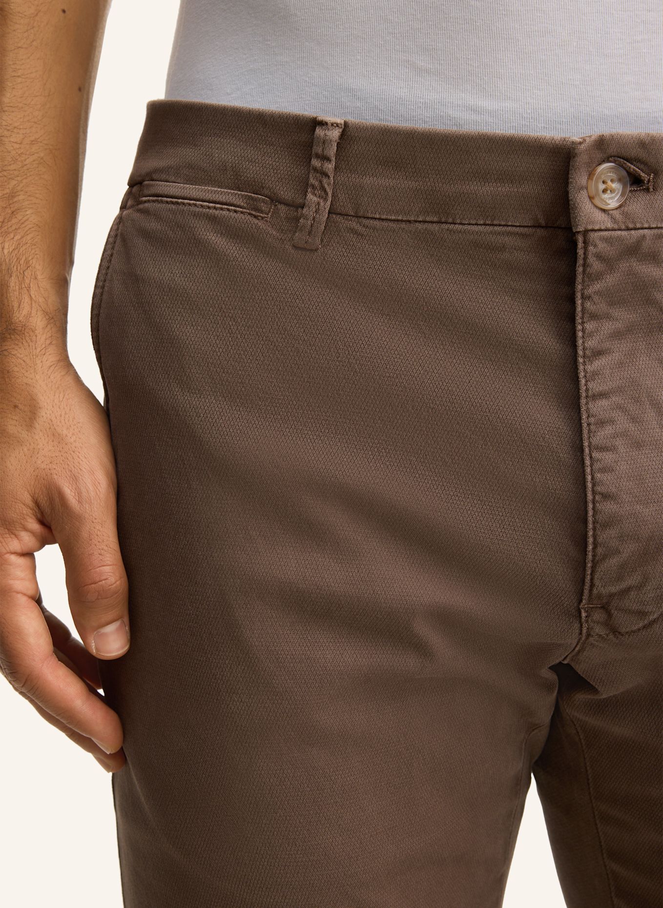 windsor. Chino Regular Fit: TAUPE