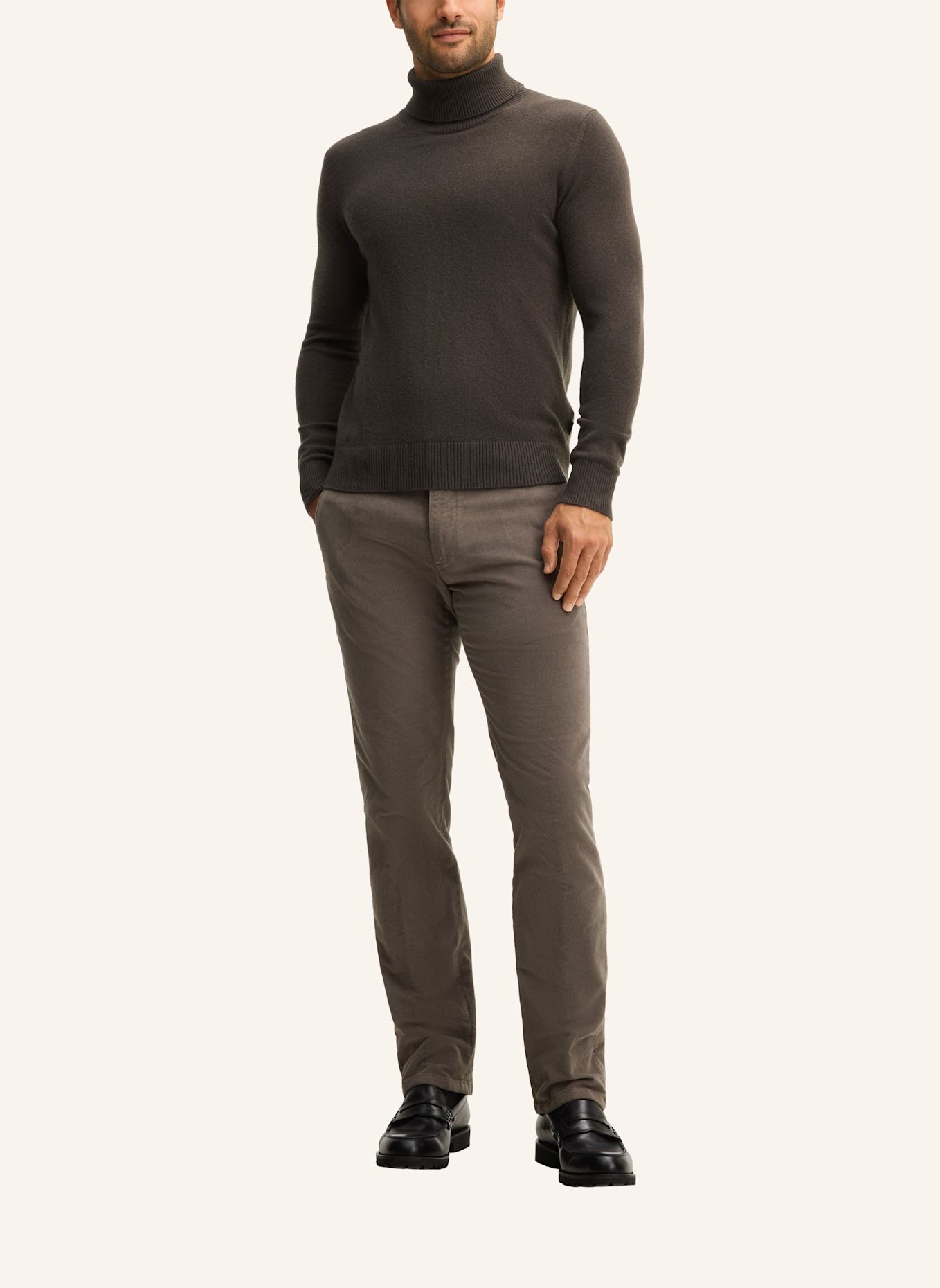 windsor. Samtchino CINO Slim Fit: OLIV