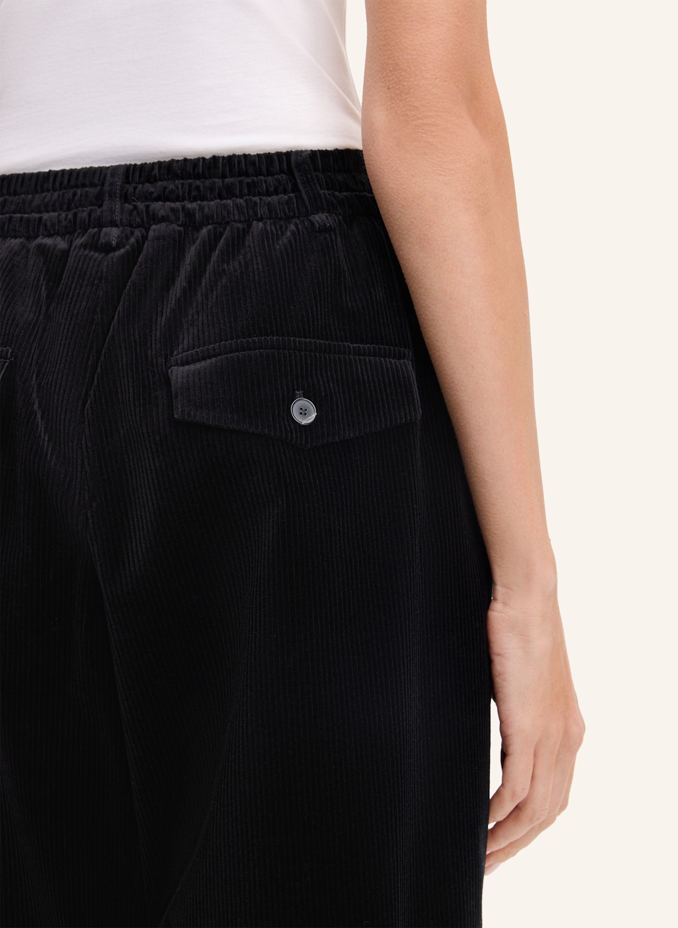 windsor. Cordhose: SCHWARZ