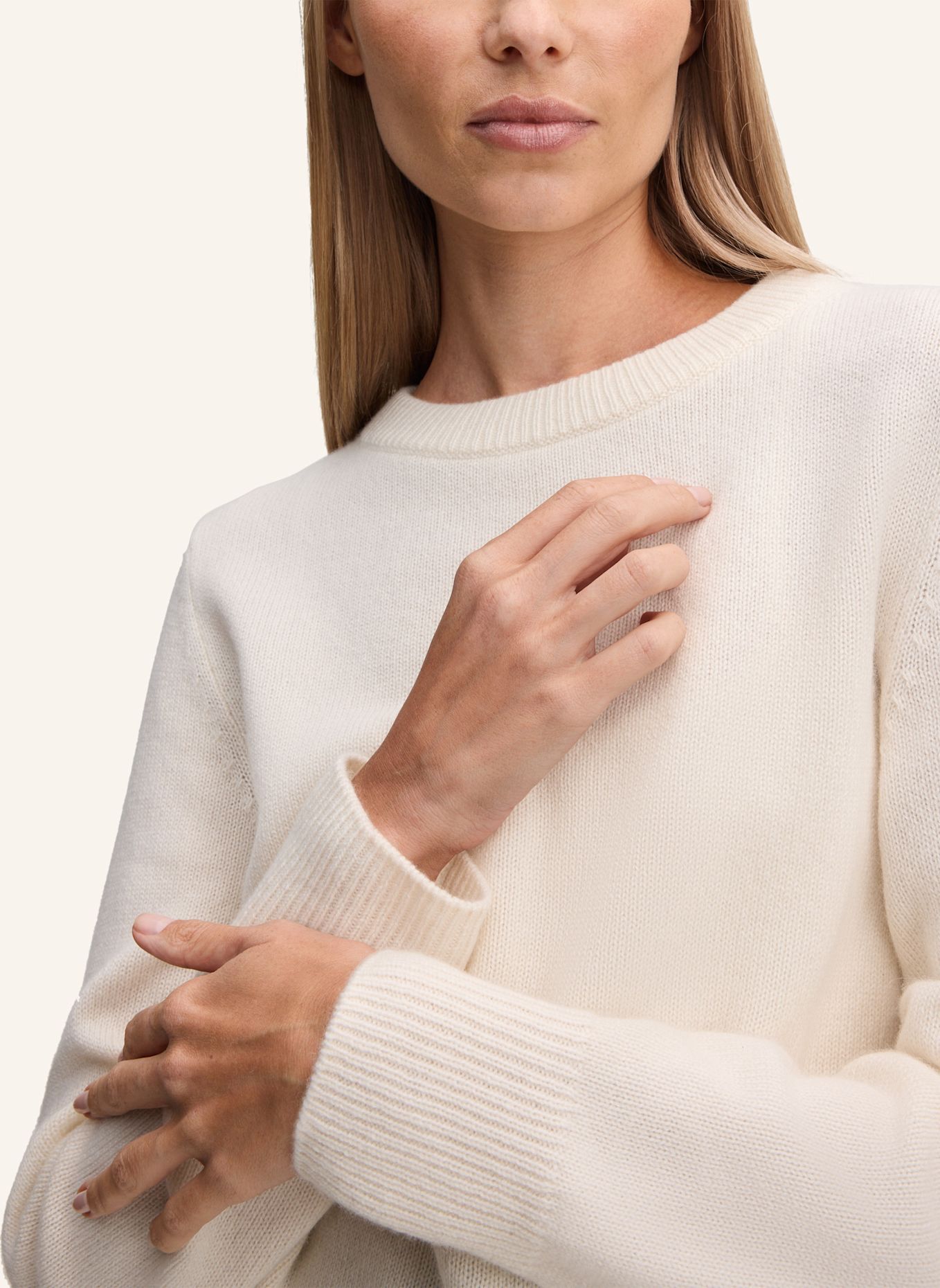 windsor. Pullover: WEISS