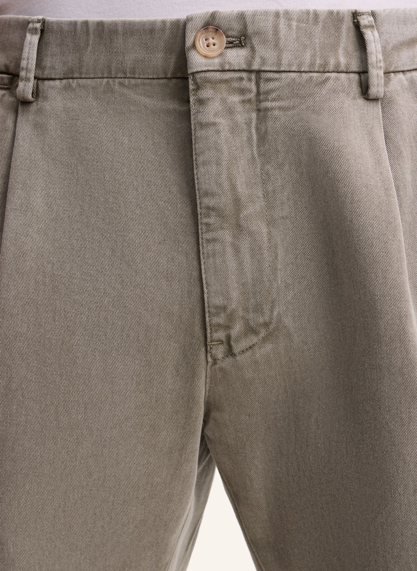 windsor. Chino Regular Fit: OLIV