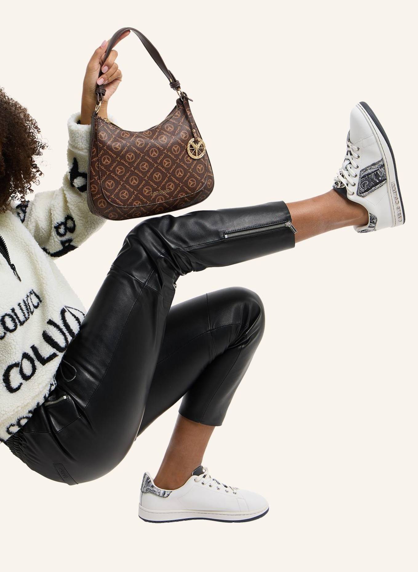 CARLO COLUCCI Hobotasche mit Logoprint DEL ROSSO: BRAUN