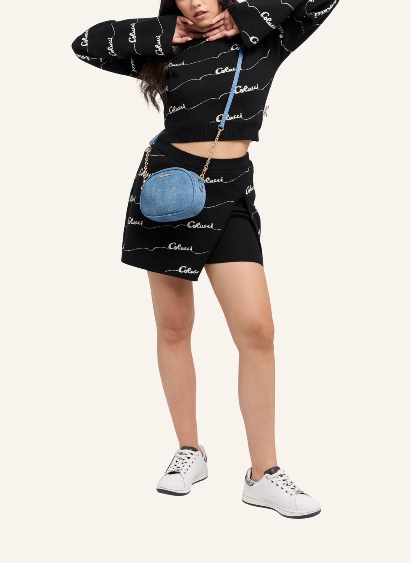 CARLO COLUCCI Umhängetasche DI MONACO: BLAU