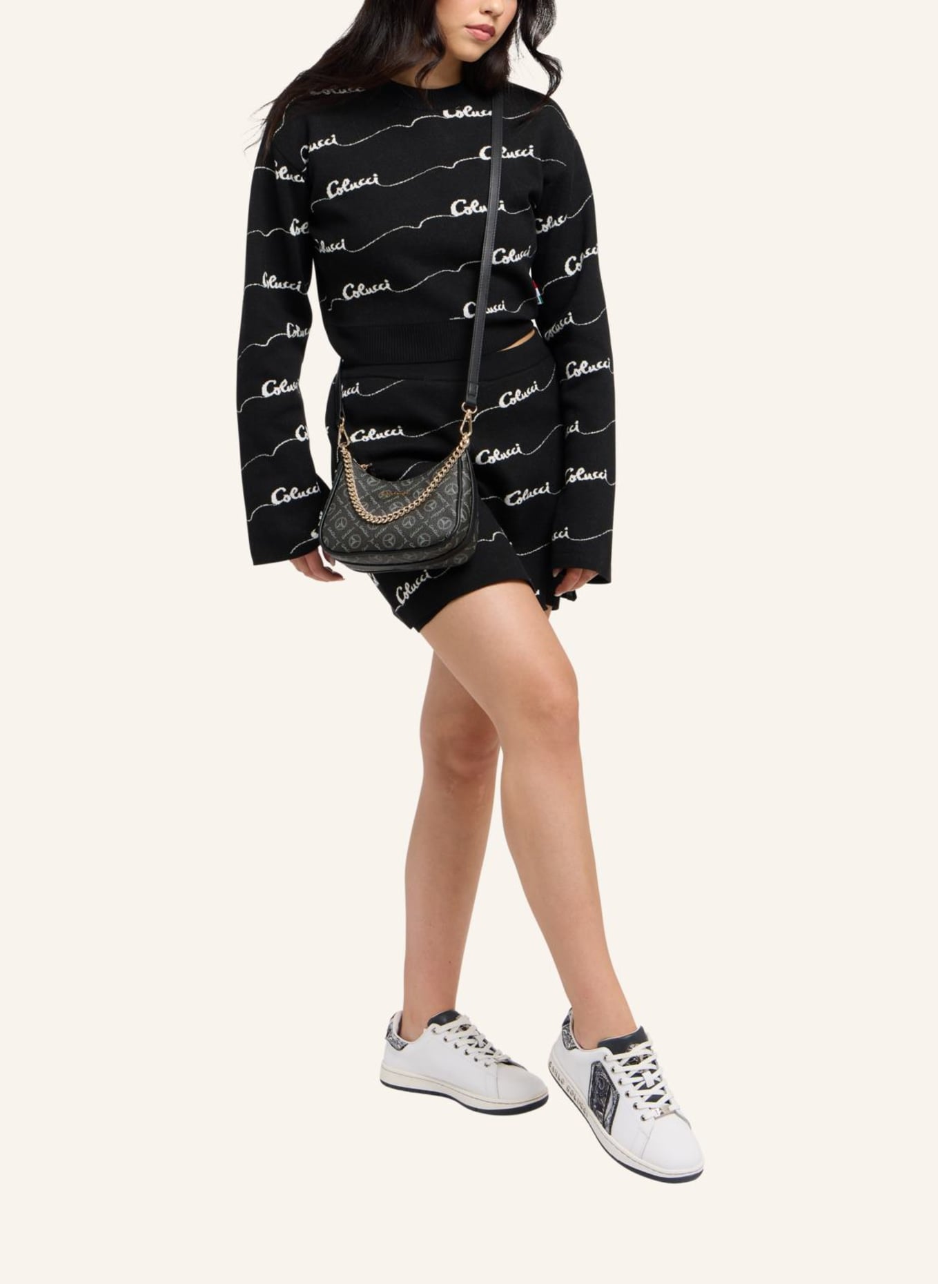 CARLO COLUCCI Schultertasche mit Logodruck DEL VECCHIO: SCHWARZ