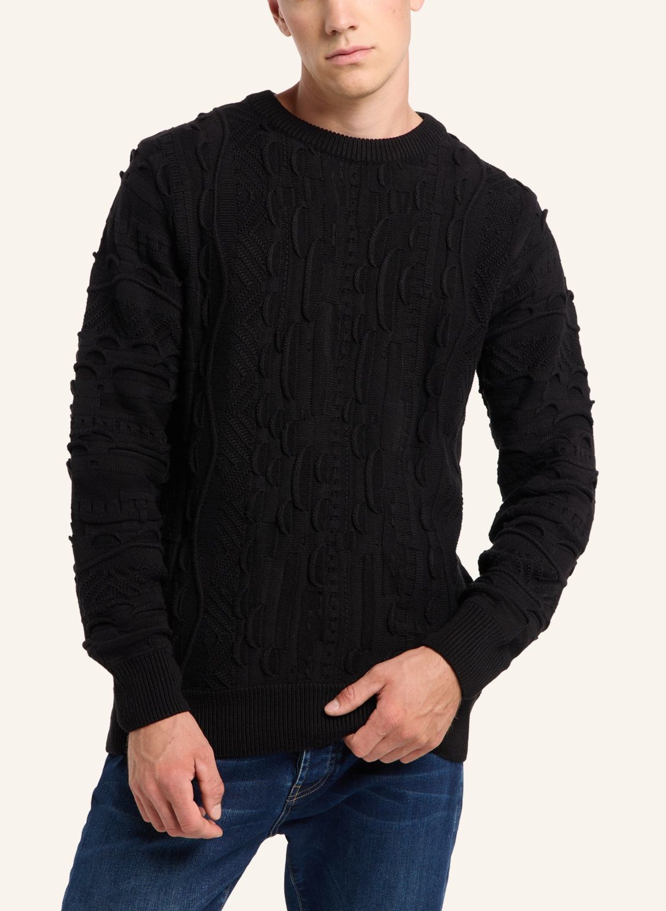 CARLO COLUCCI Unifarbener Strickpullover ESPOSINI: SCHWARZ