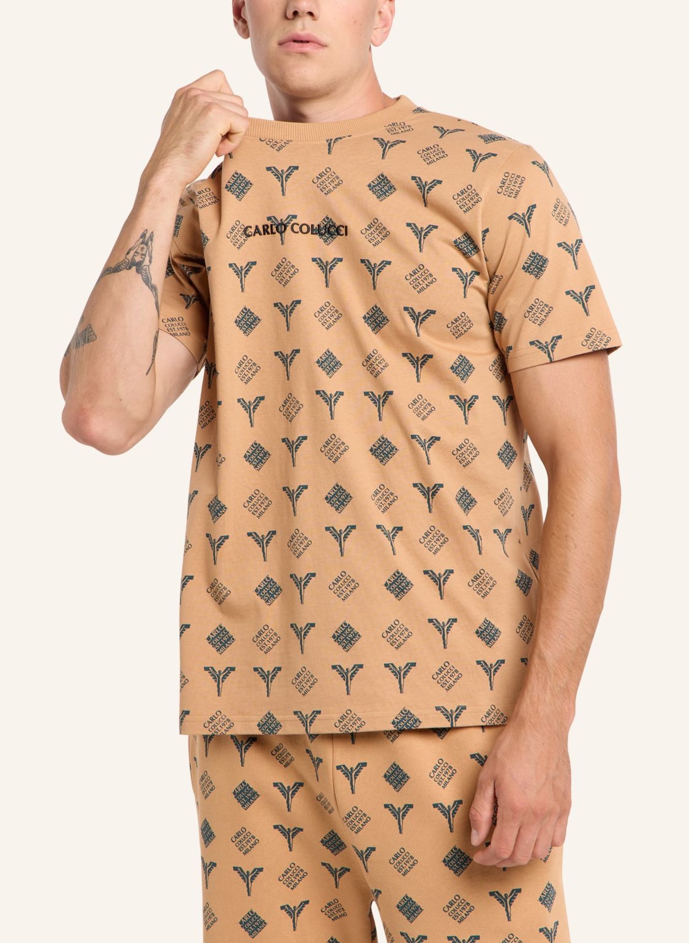 CARLO COLUCCI Logo T-Shirt - Black Friday FALCHI: BRAUN
