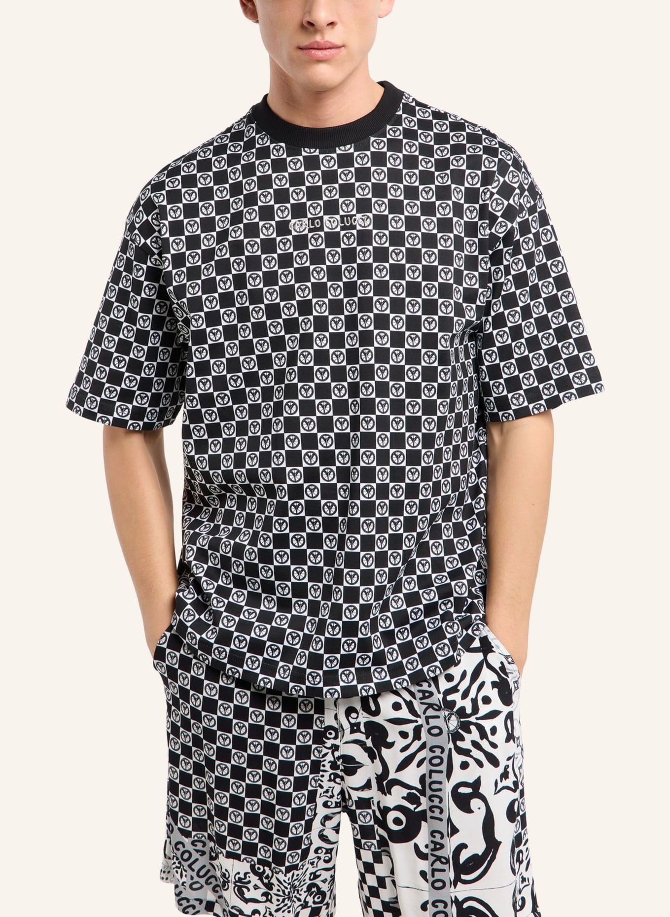 CARLO COLUCCI T-Shirt - Mosaic Legacy FEDERSPIEL: SCHWARZ