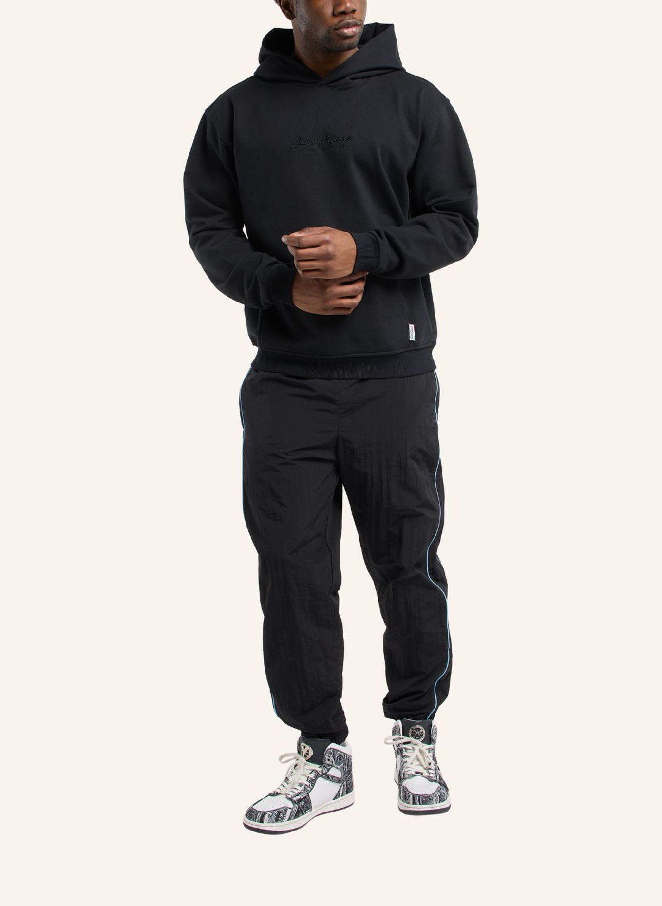 CARLO COLUCCI Essential Hoodie - Legacy FRIGO: SCHWARZ
