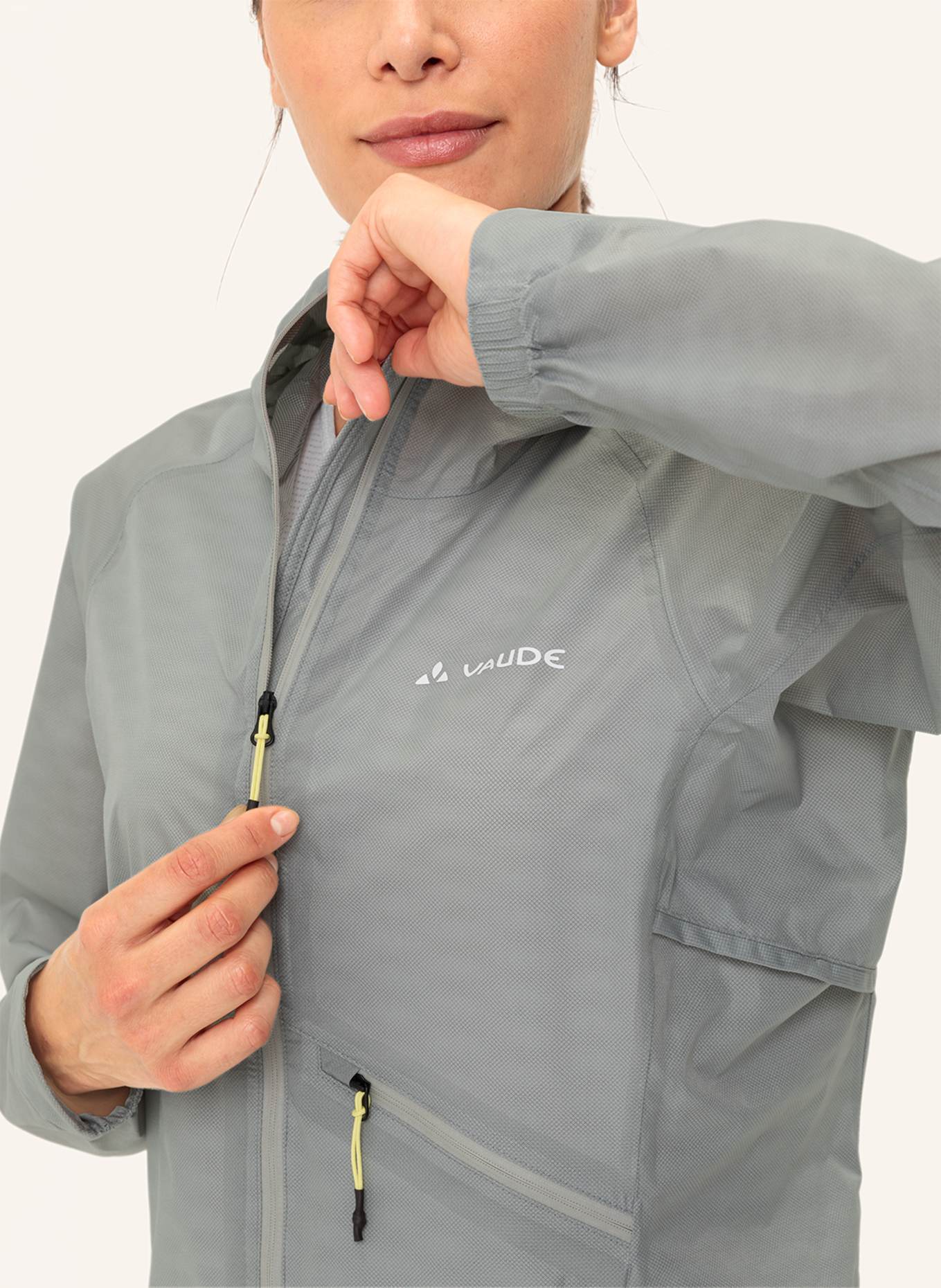 VAUDE Outdoor-Jacke W SCOPI 2,5L LW J: GRAU