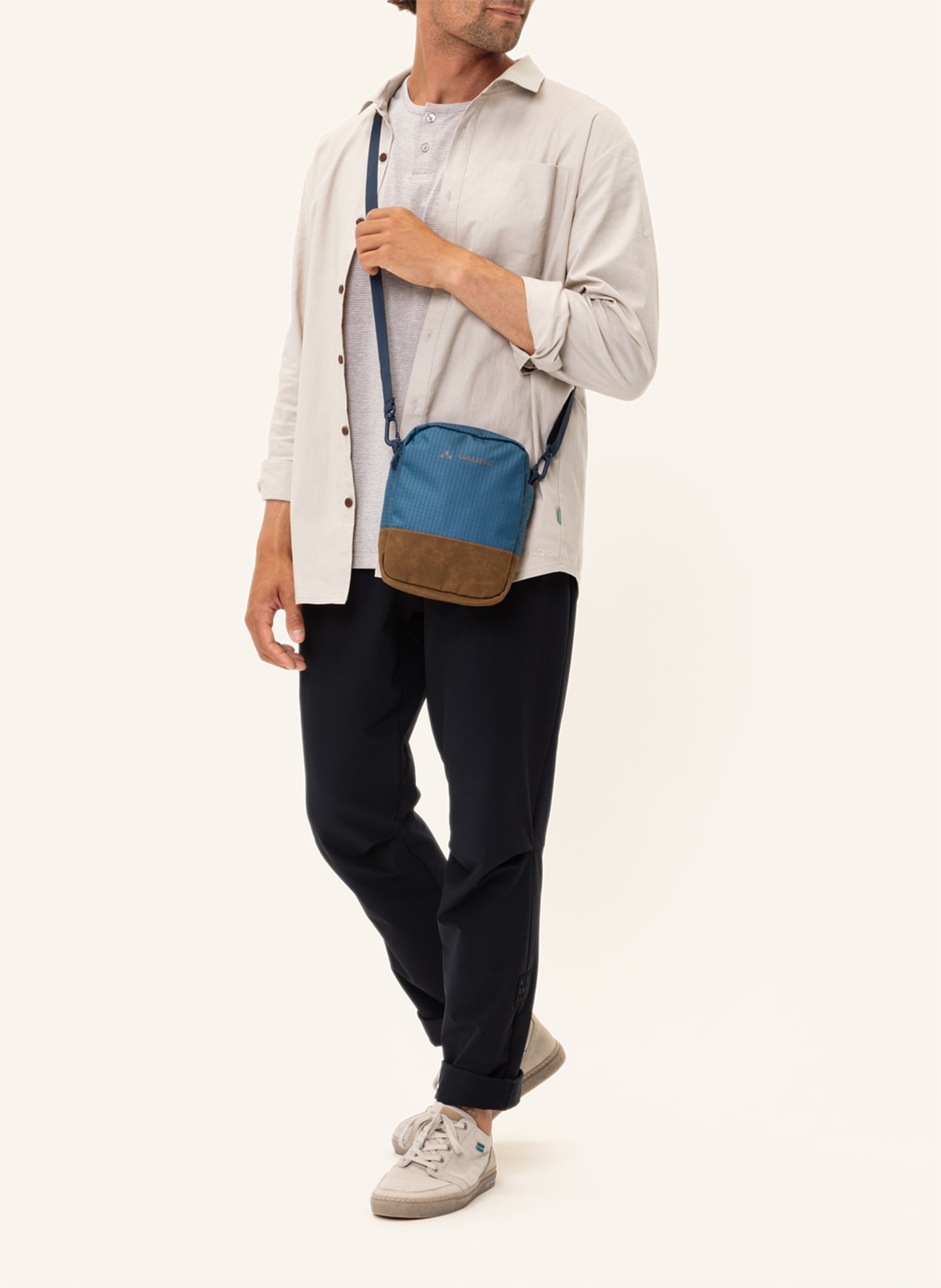 VAUDE Schultertasche CITYBEN: BLAU