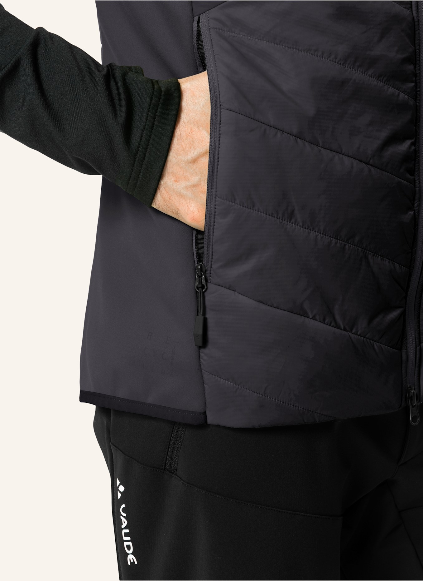 VAUDE Hybridweste SESVENNA: SCHWARZ