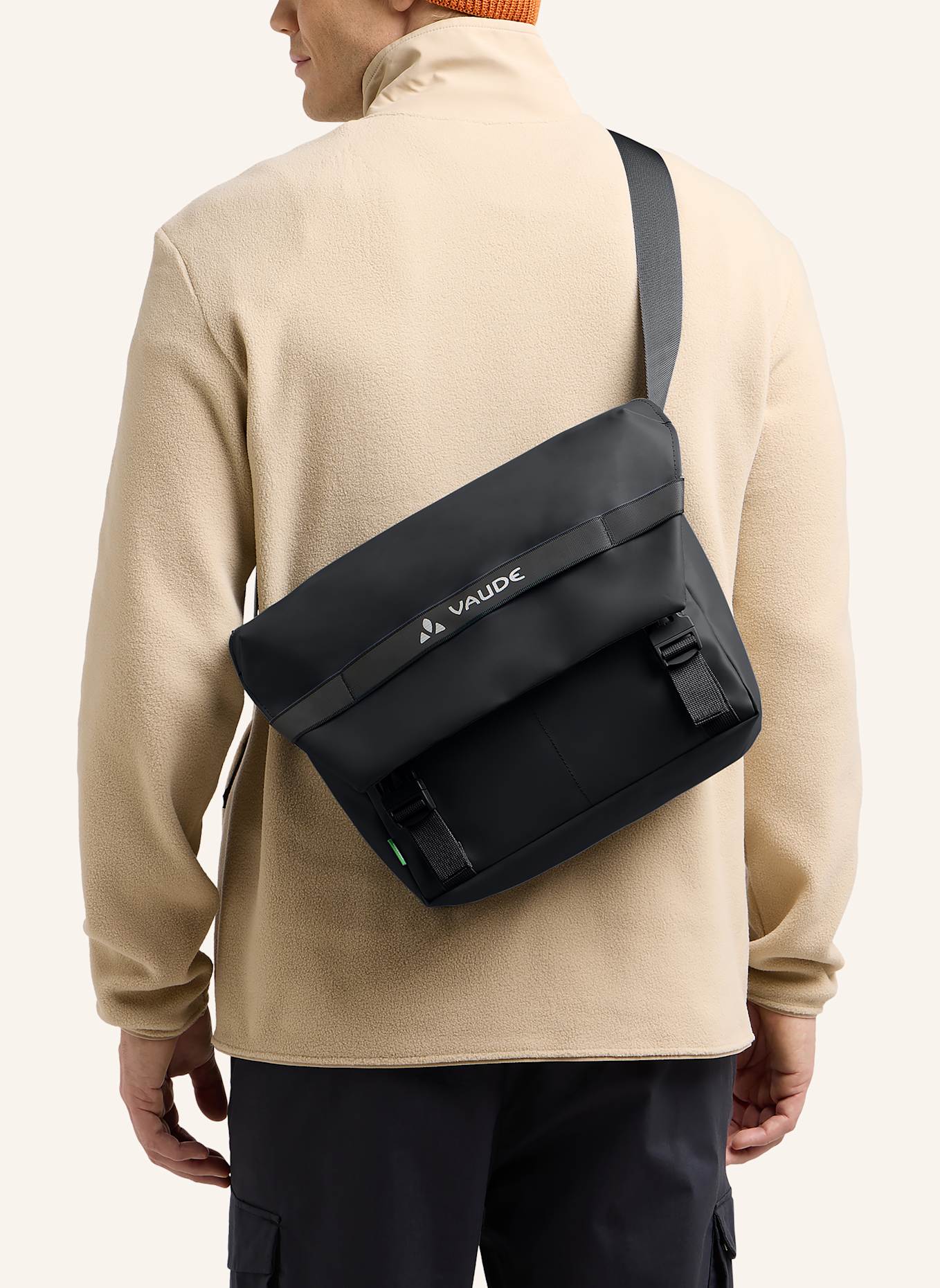VAUDE Umhängetasche MINEO MESSENGER 9: SCHWARZ