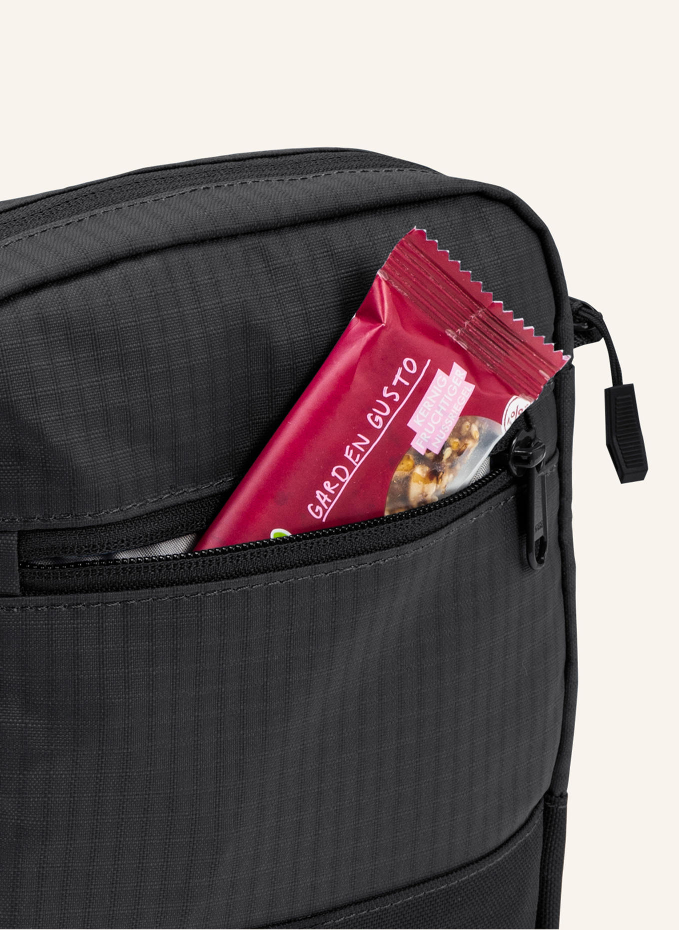 VAUDE Schultertasche CITYBEN: SCHWARZ