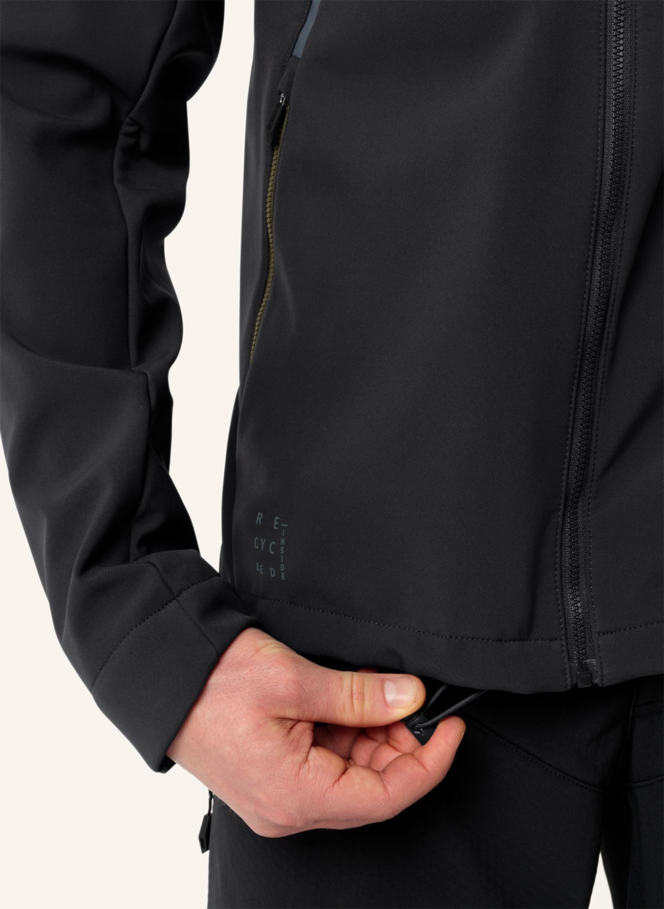 VAUDE Radjacke M QIMSA SOFTSHELL JACKET: KHAKI