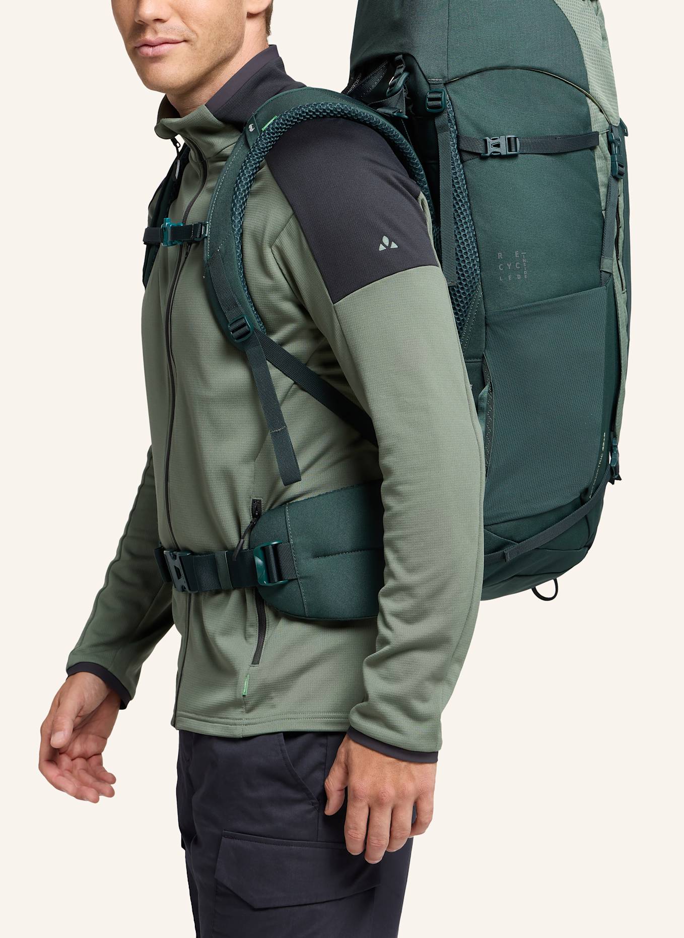VAUDE Rucksack ASYMMETRIC 42+8 l: MINT
