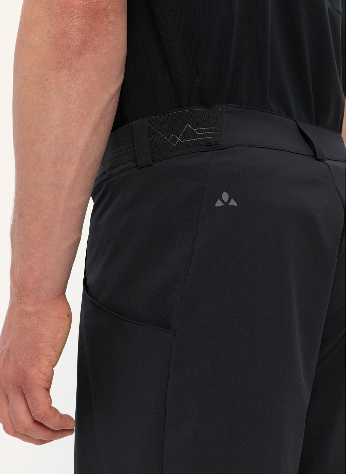 VAUDE Radhose mit gepolstertem Einsatz M LOAMER SHORTS: SCHWARZ