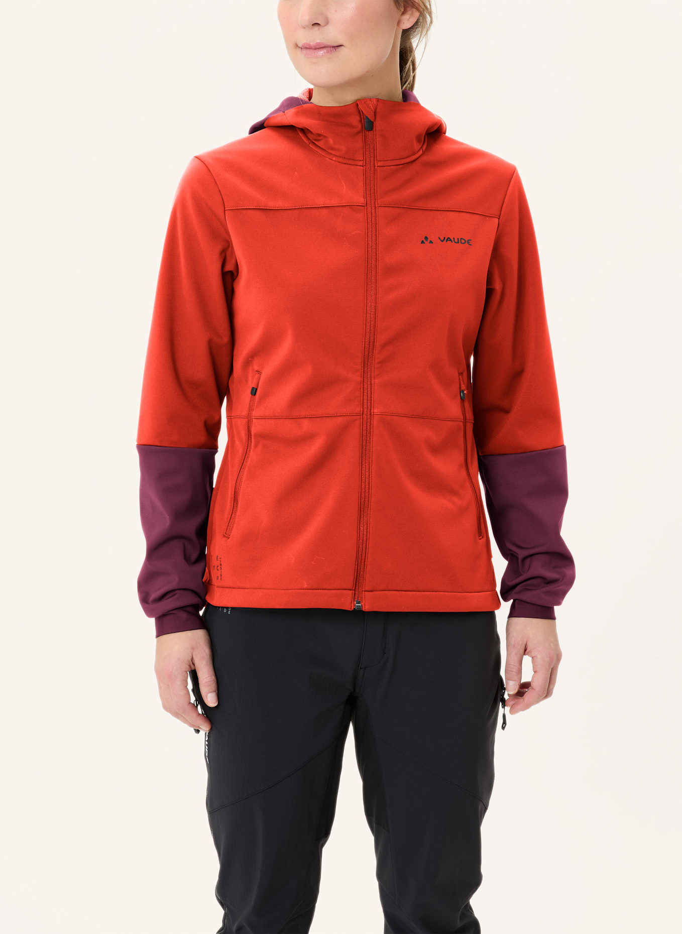 VAUDE Radjacke W QIMSA HOODED SFT JACKET: ROT