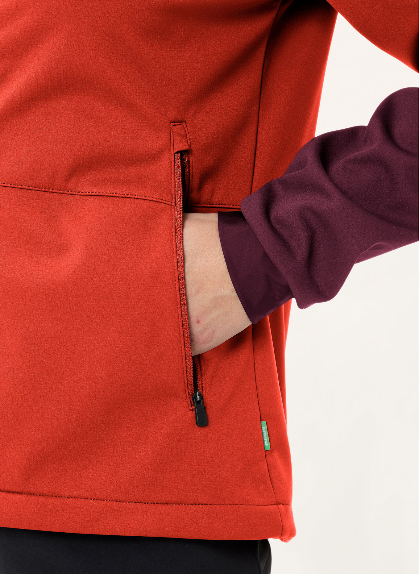 VAUDE Radjacke W QIMSA HOODED SFT JACKET: ROT