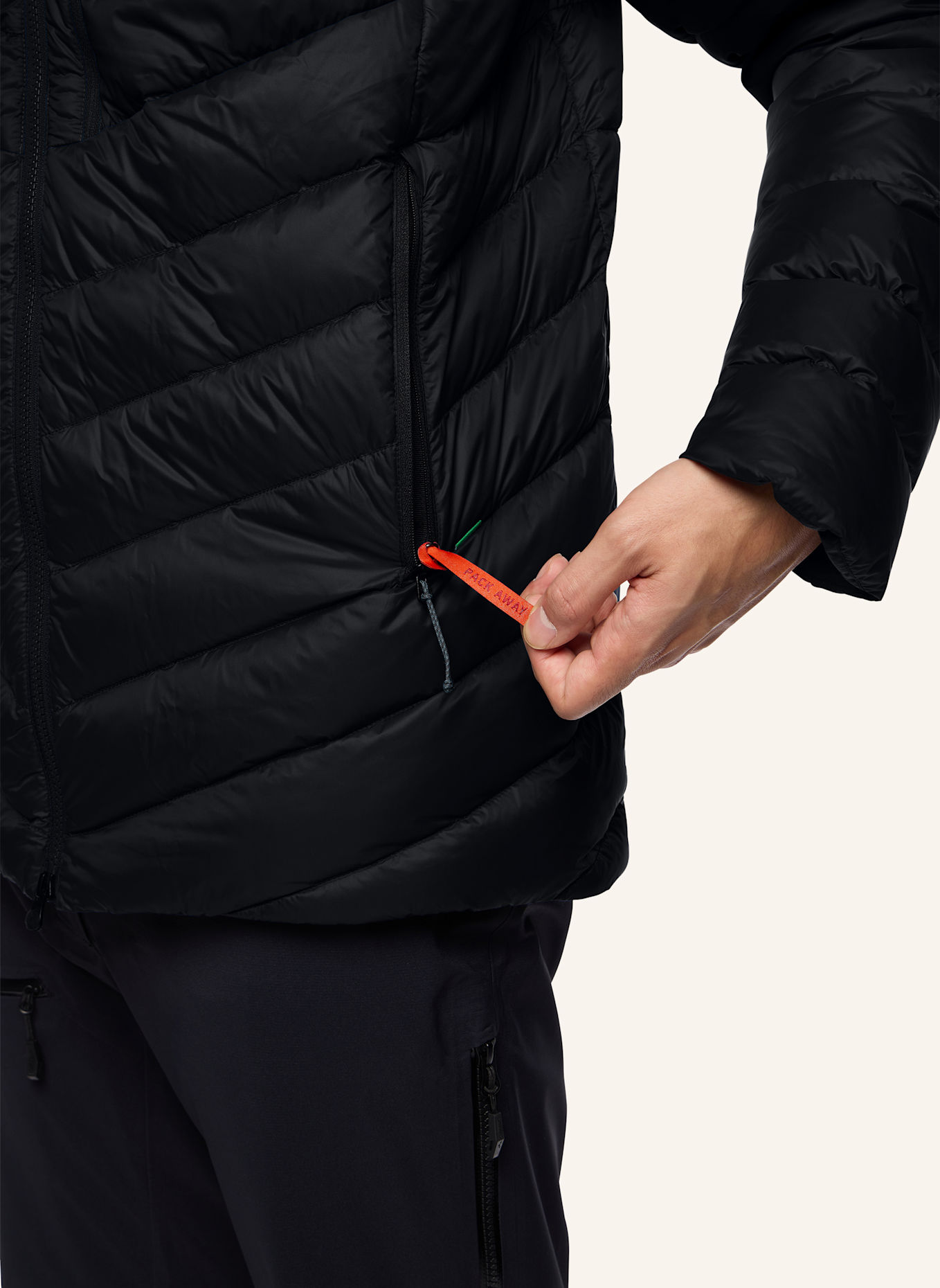 VAUDE Outdoor-Jacke M MONVISO DWN HD JACKET: SCHWARZ