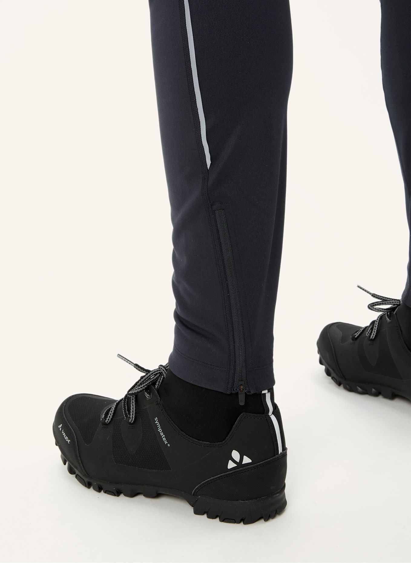 VAUDE Radhose mit Trägern und gepolstertem Einsatz M POSTA WARM BIB TIGHTS: SCHWARZ