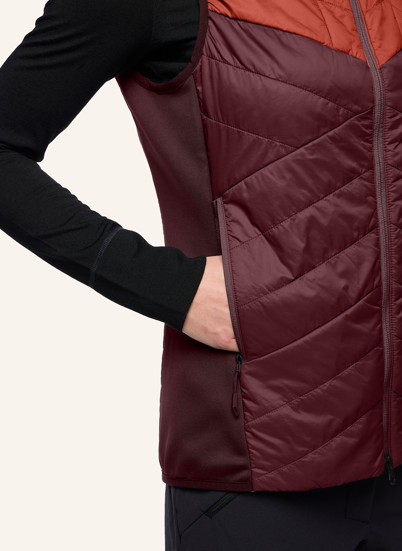 VAUDE Hybrid-Steppweste SESVENNA: ROT