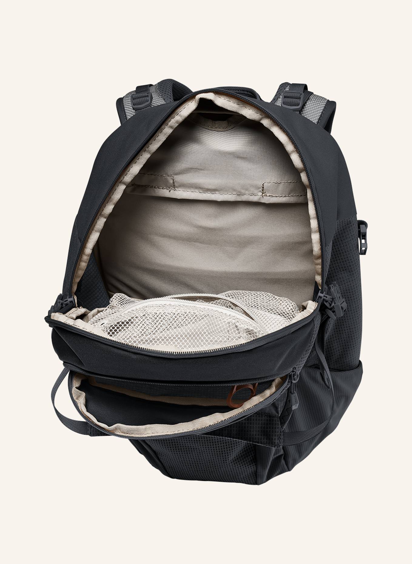 VAUDE Rucksack NEYLAND ZIP 20: SCHWARZ