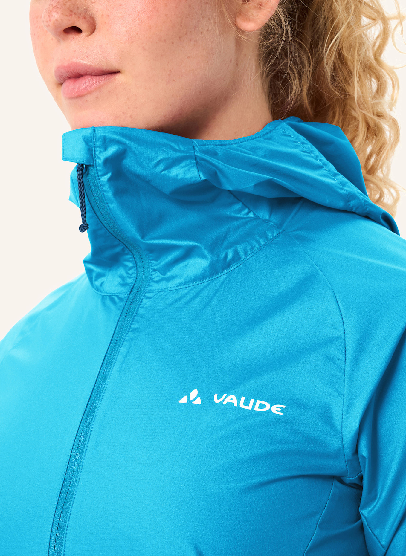 VAUDE Outdoor-Jacke W SCOPI WIND JACKET: BLAU