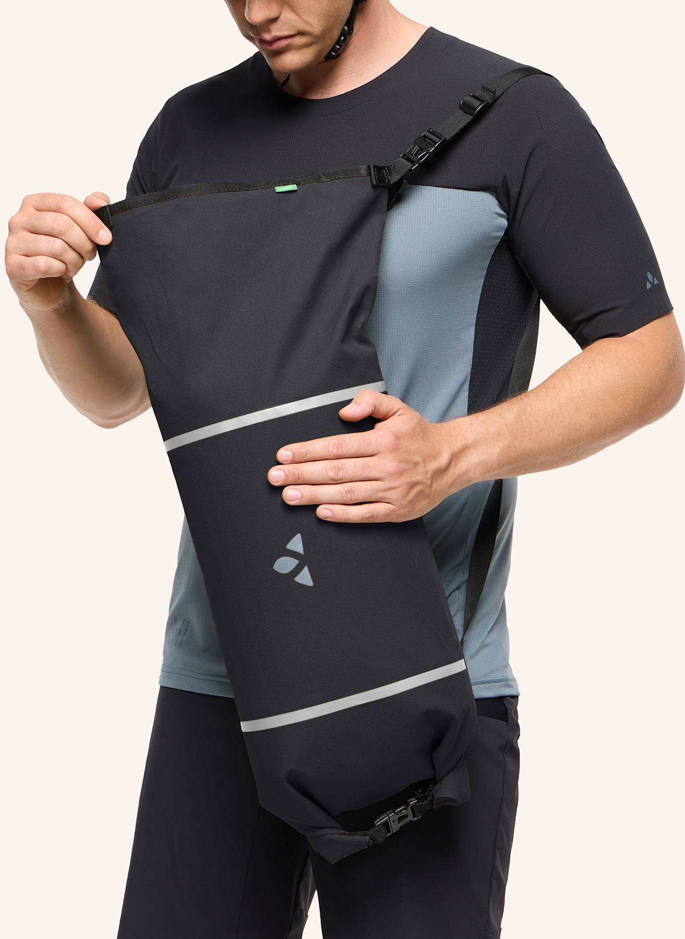 VAUDE Lenkertasche TRAILFRONT CAGE: SCHWARZ