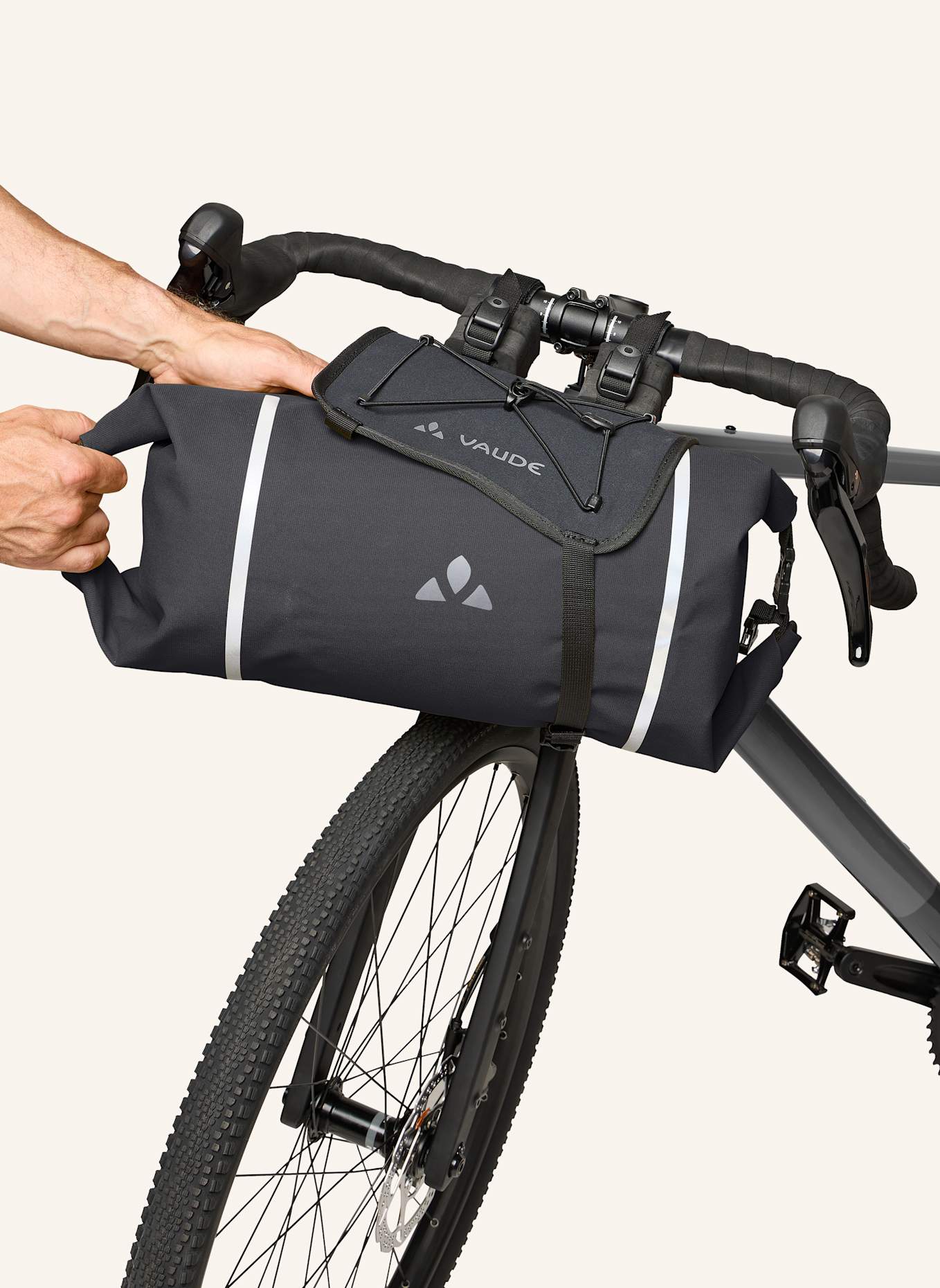 VAUDE Lenkertasche TRAILFRONT CAGE: SCHWARZ