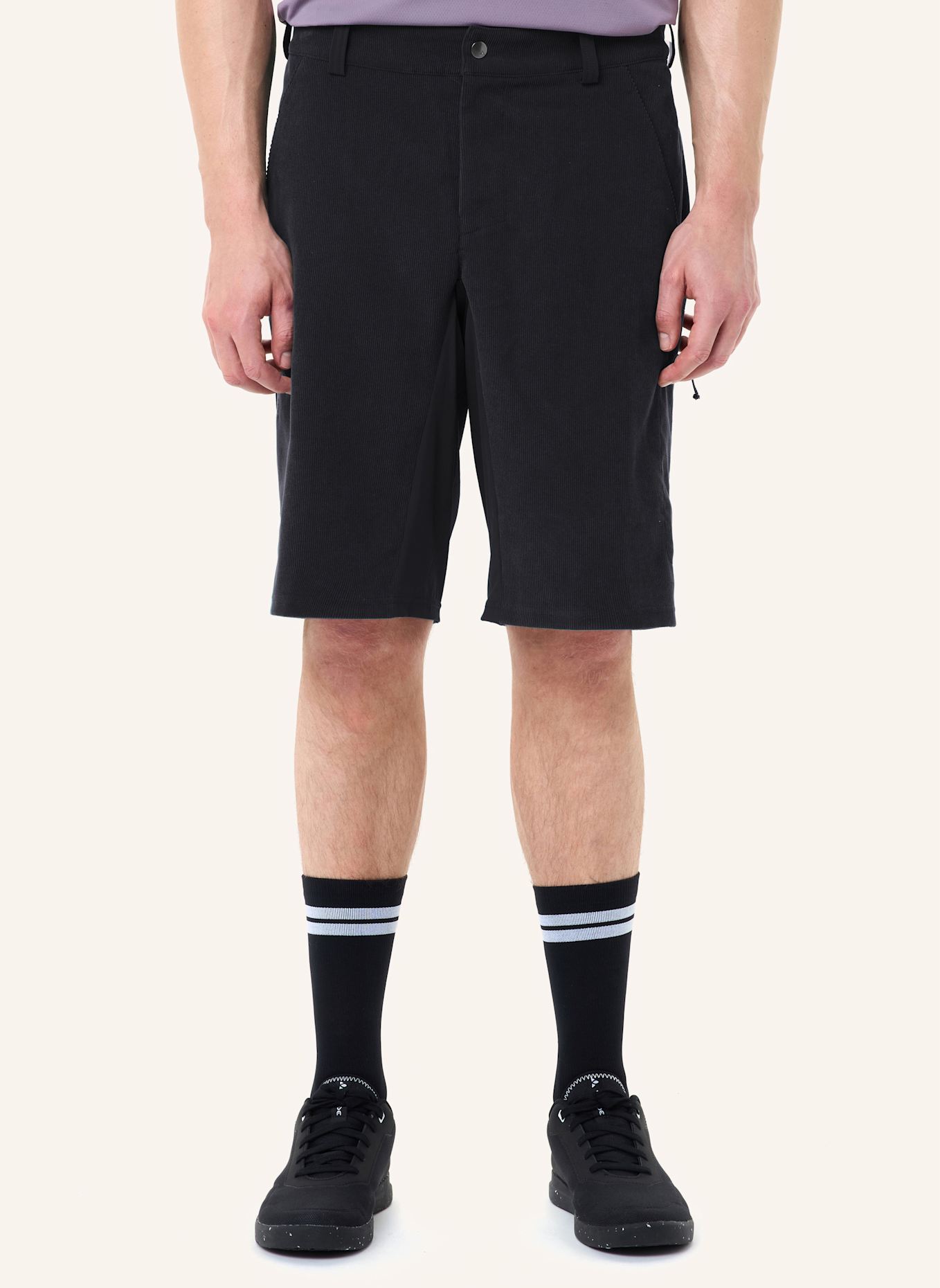 VAUDE Radhose ohne gepolsterten Einsatz M LOAMER BASE CORD SHORTS: SCHWARZ