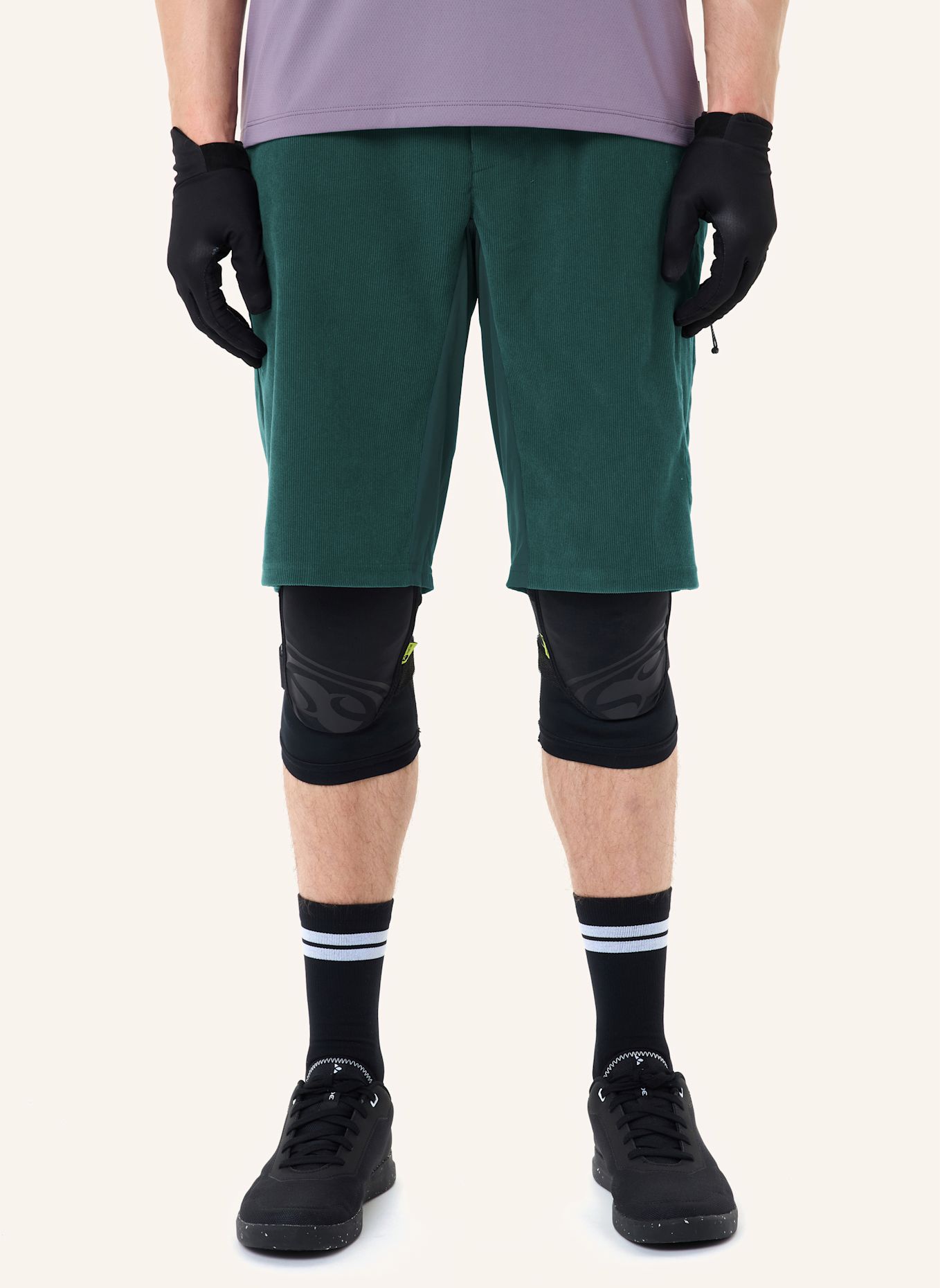VAUDE Radhose ohne gepolsterten Einsatz M LOAMER BASE CORD SHORTS: GRÜN