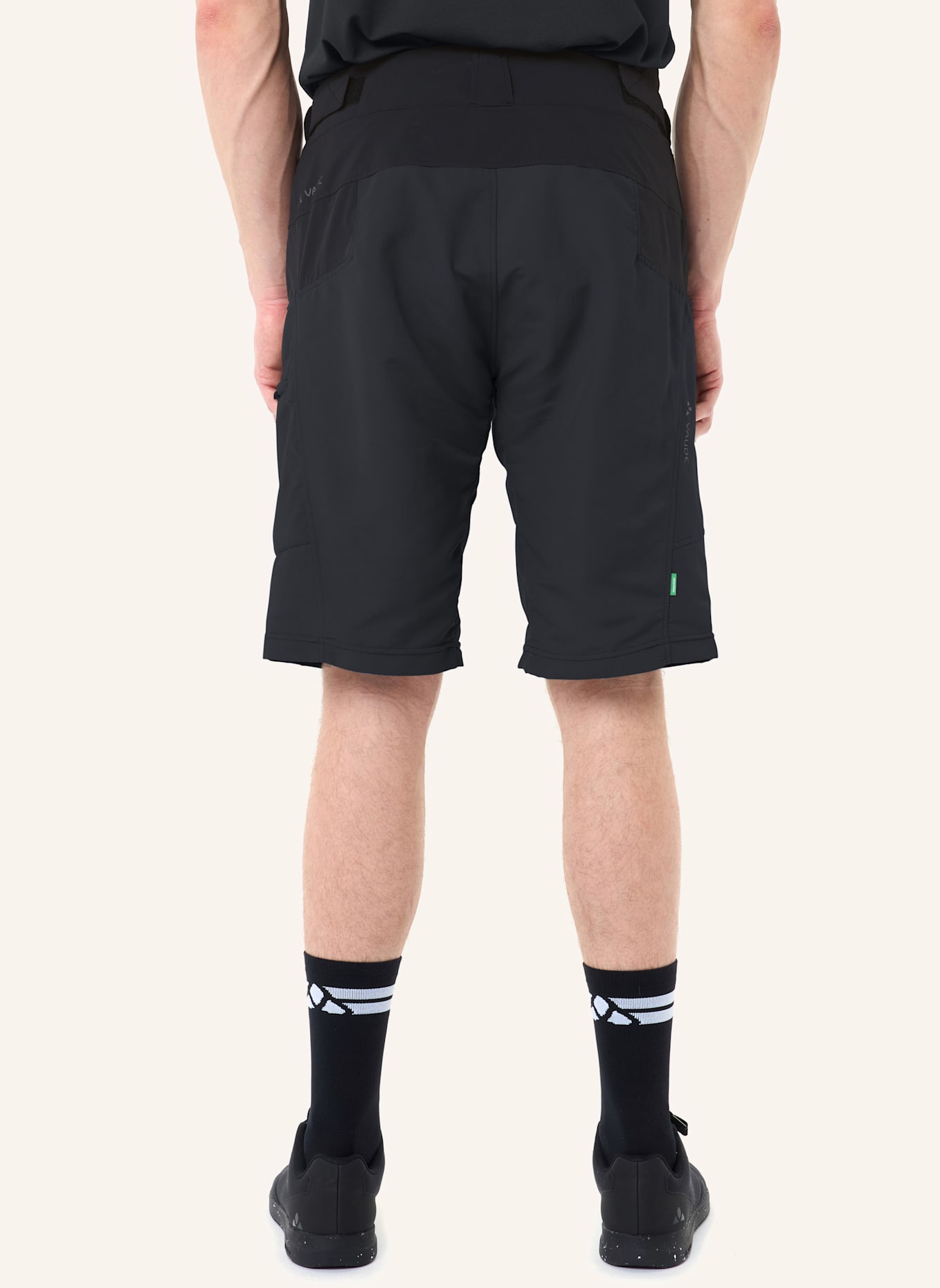 VAUDE Radhose mit gepolstertem Einsatz M QIMSA SHORTS II: SCHWARZ