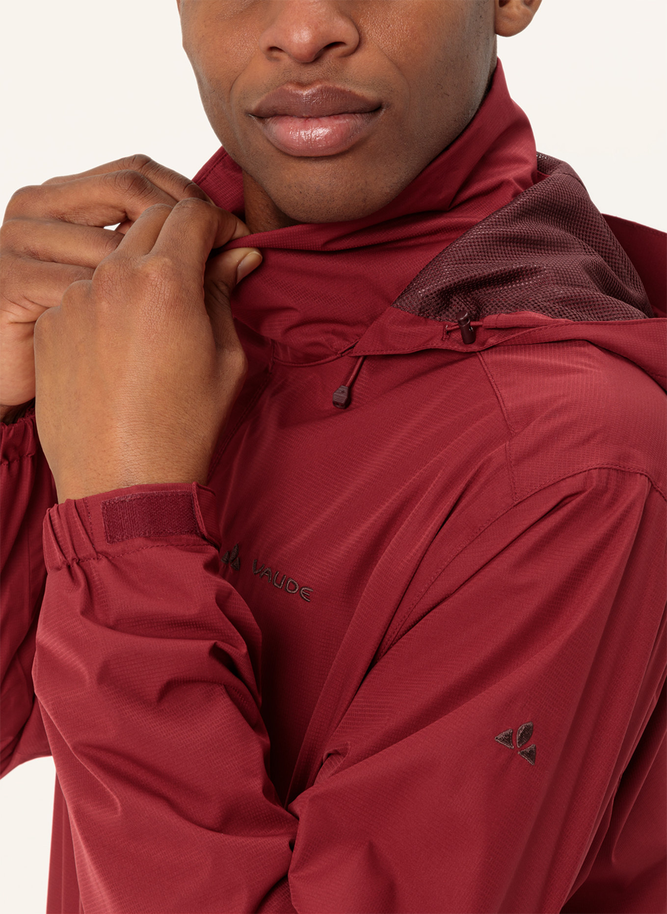 VAUDE Regenjacke ESCAPE LIGHT: ROT