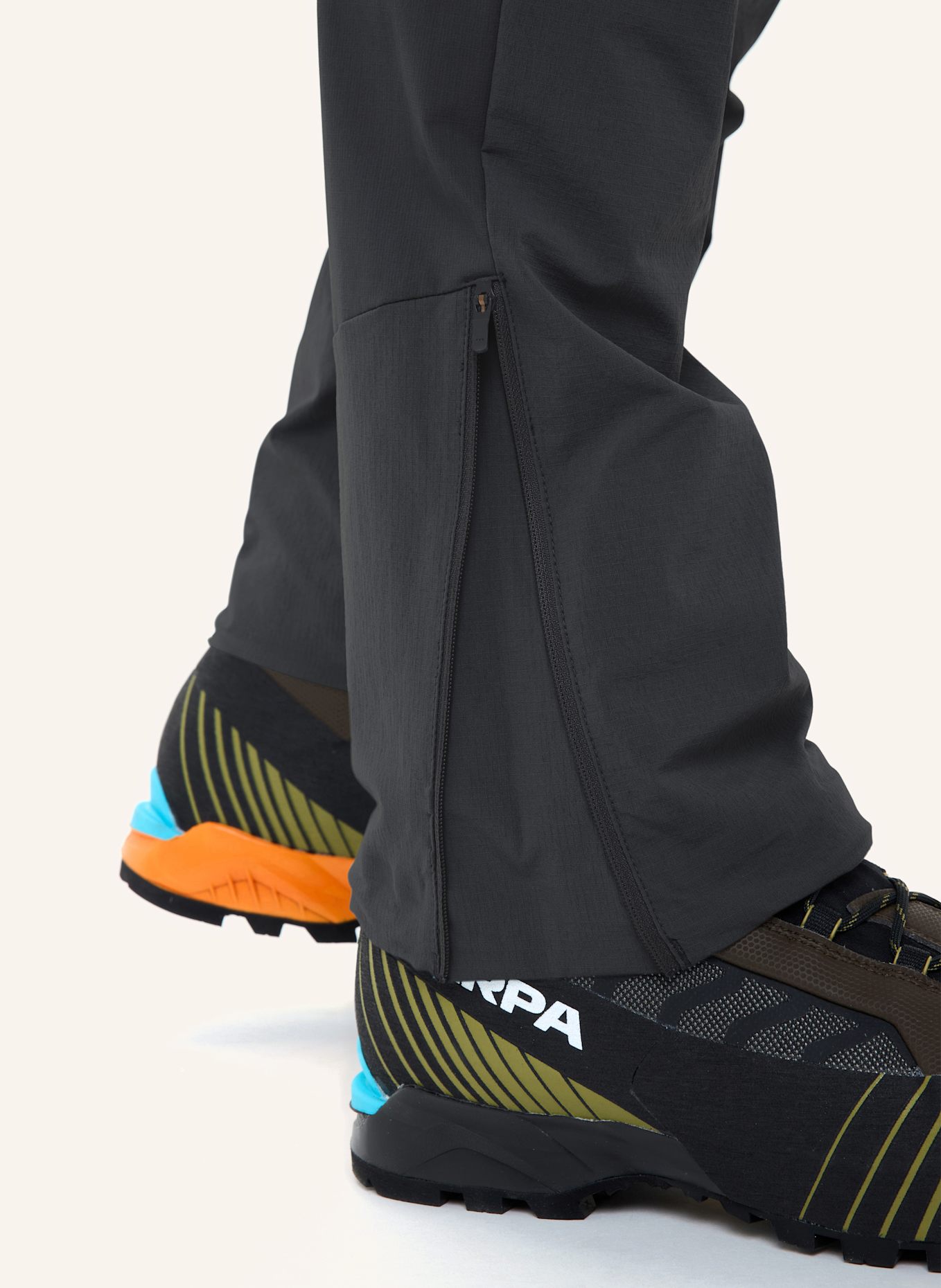 VAUDE Outdoor-Hose M CROZ PANTS III: SCHWARZ