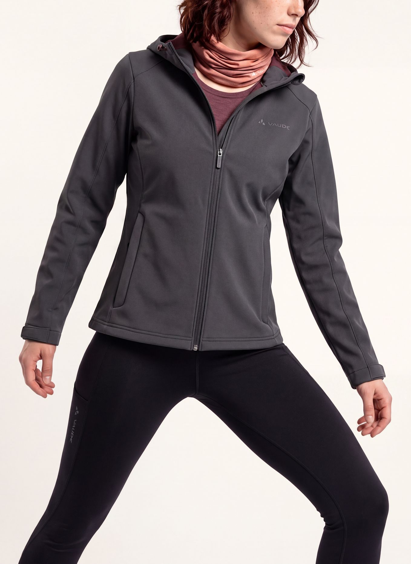 VAUDE Softshell-Jacke W MANANG SOFTSHELL JACKET: GRAU