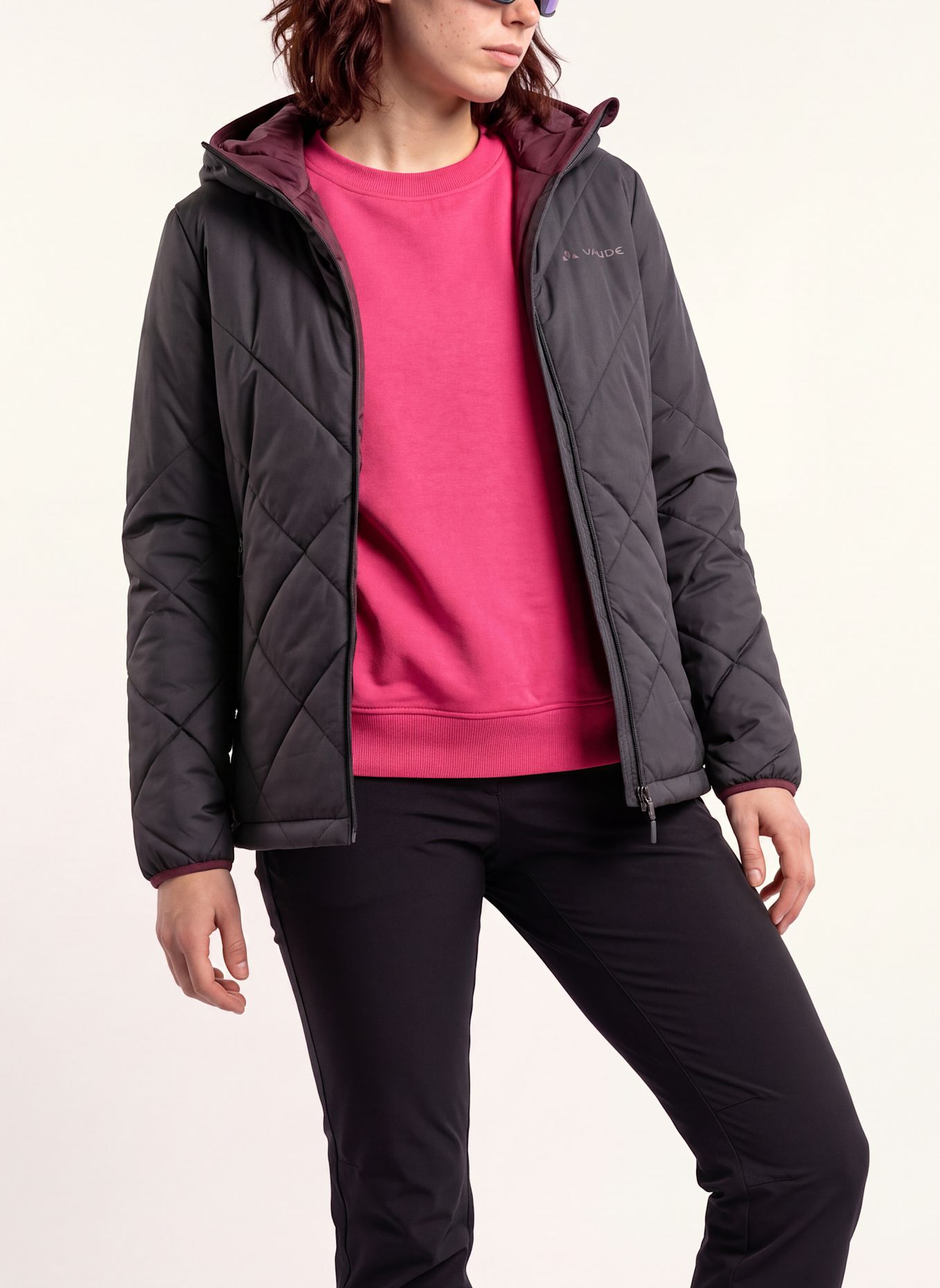 VAUDE Isolationsjacke W TESINO HOODED J II: GRAU