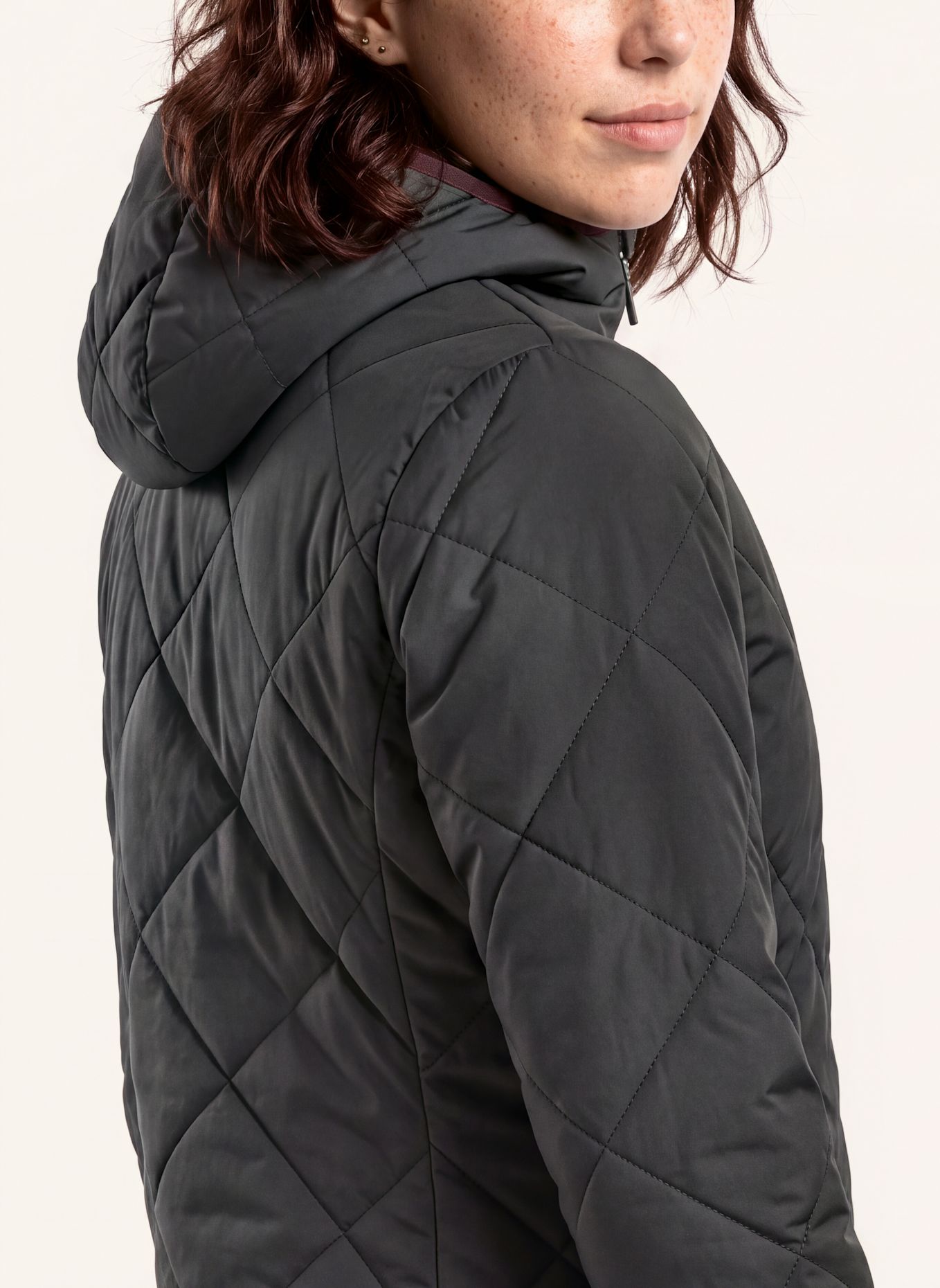 VAUDE Isolationsjacke W TESINO HOODED J II: GRAU