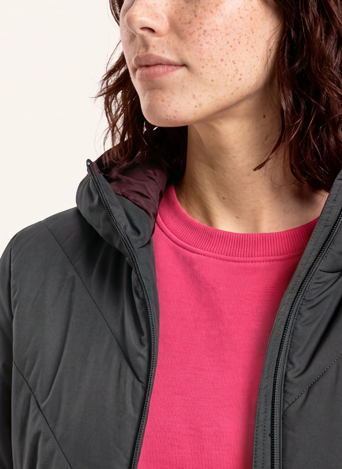 VAUDE Isolationsjacke W TESINO HOODED J II: GRAU