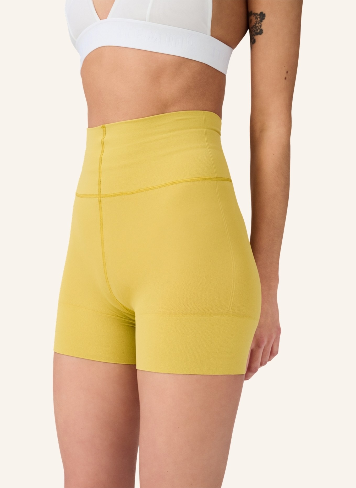 ITEM m6 Shape-Shorts BEAUTY GIRL mit Push-up-Effekt, Farbe: CREME (Bild 4)