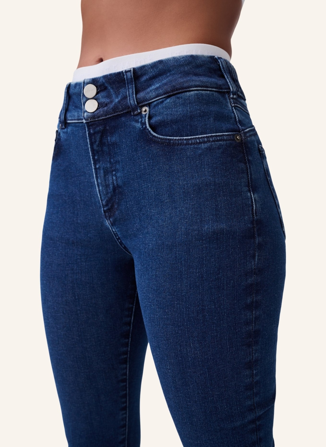 ITEM m6 Jeans SLIM HIGH RISE DENIM mit Shaping-Effekt, Farbe: BLAU (Bild 5)