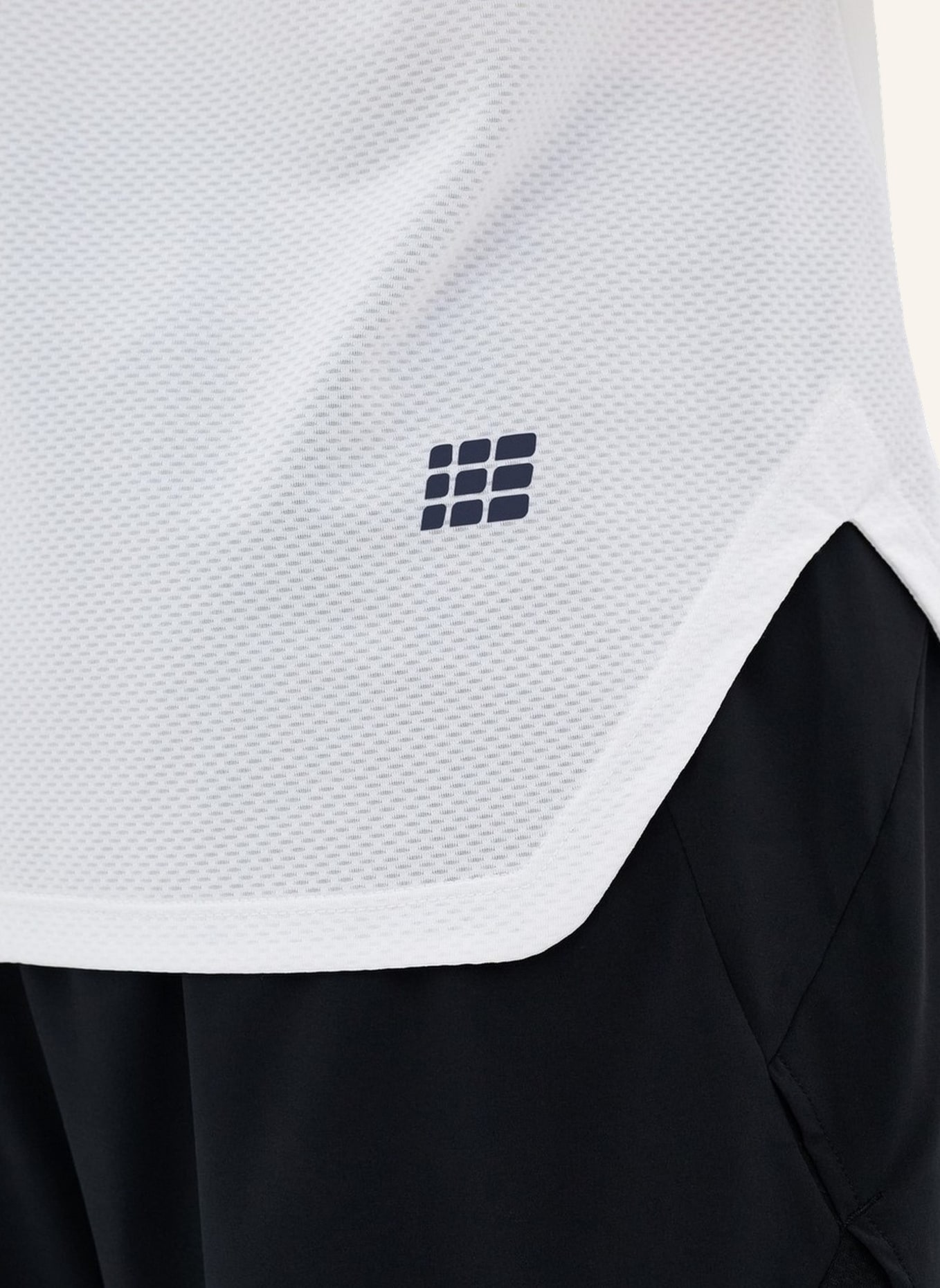 cep Laufshirt THE RUN SHORT SLEEVE: WEISS