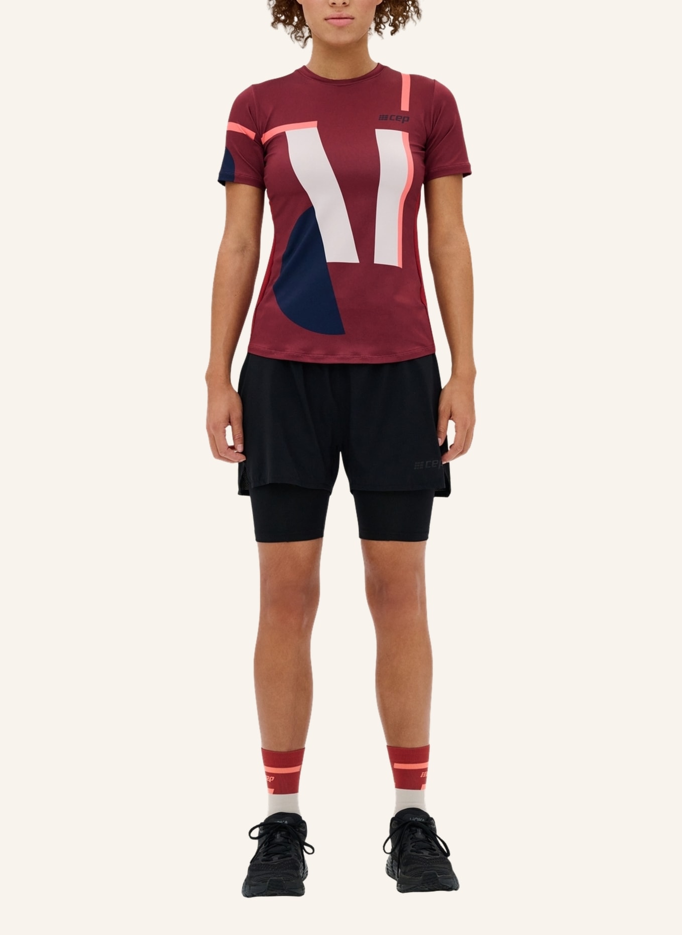 cep Laufshirt THE RUN SHORT SLEEVE: DUNKELROT