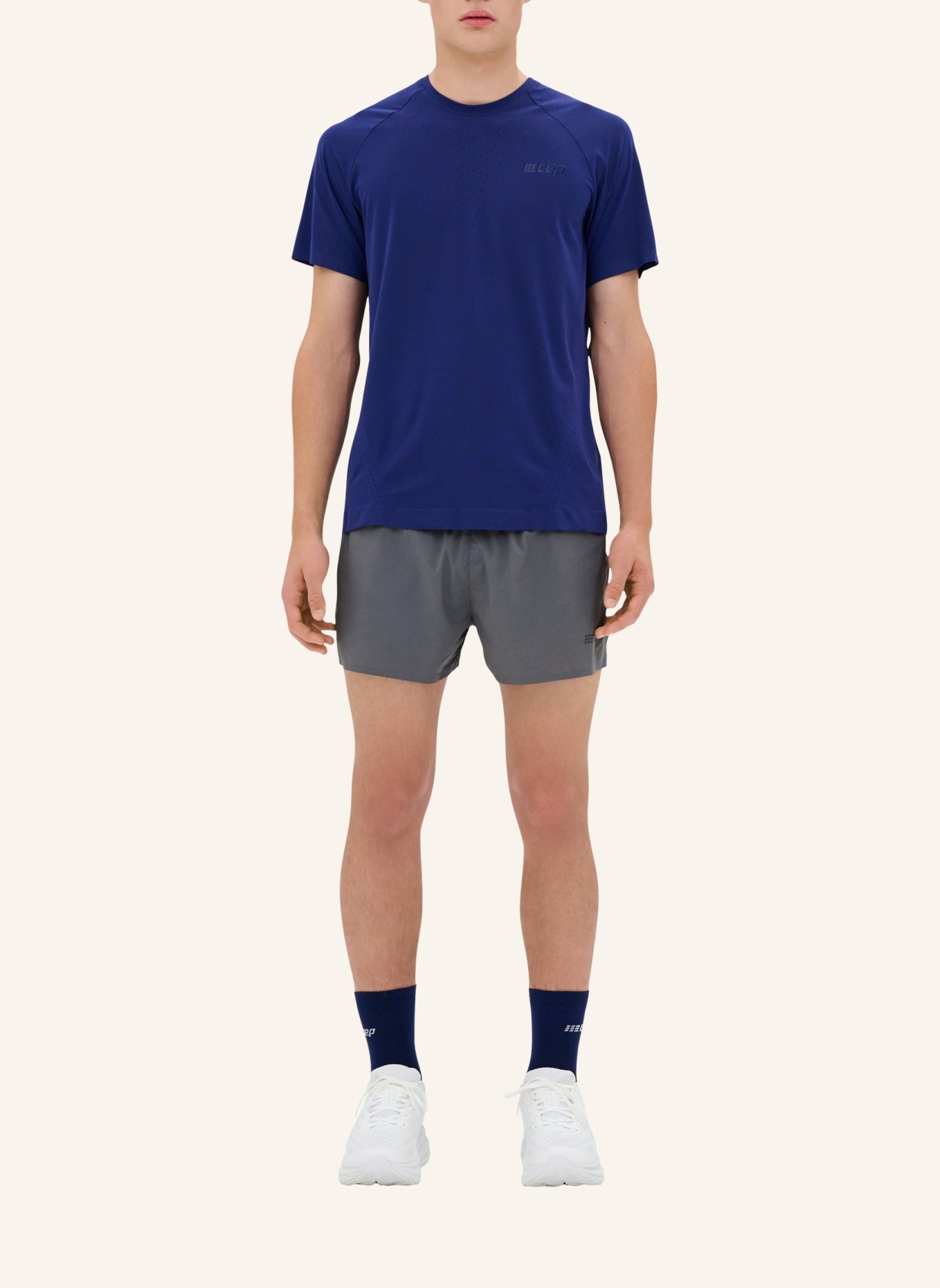 cep Laufshirt ULTRALIGHT SHORT SLEEVE: DUNKELBLAU