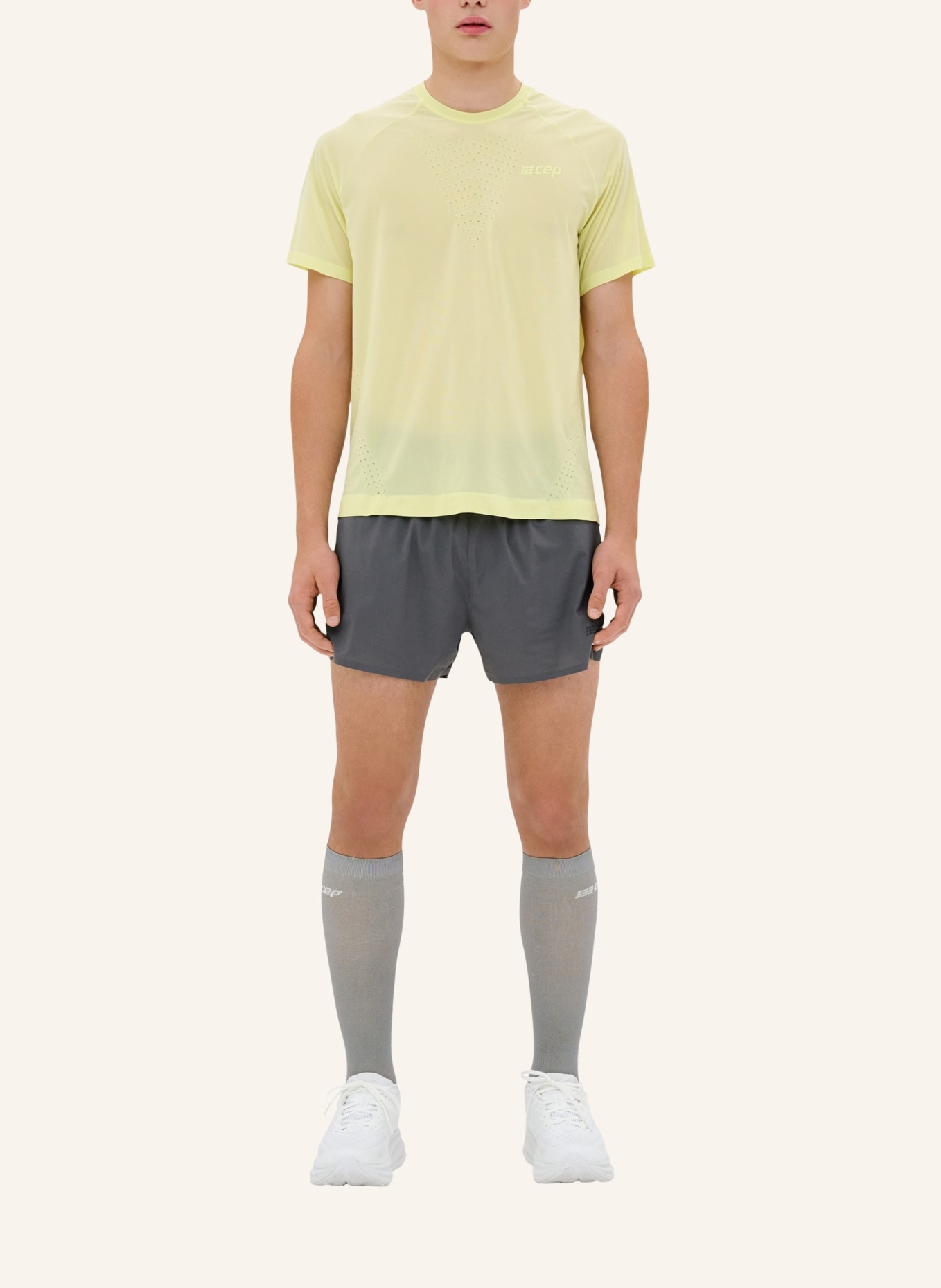 cep Laufshirt ULTRALIGHT SHORT SLEEVE, Farbe: HELLGRÜN (Bild 6)