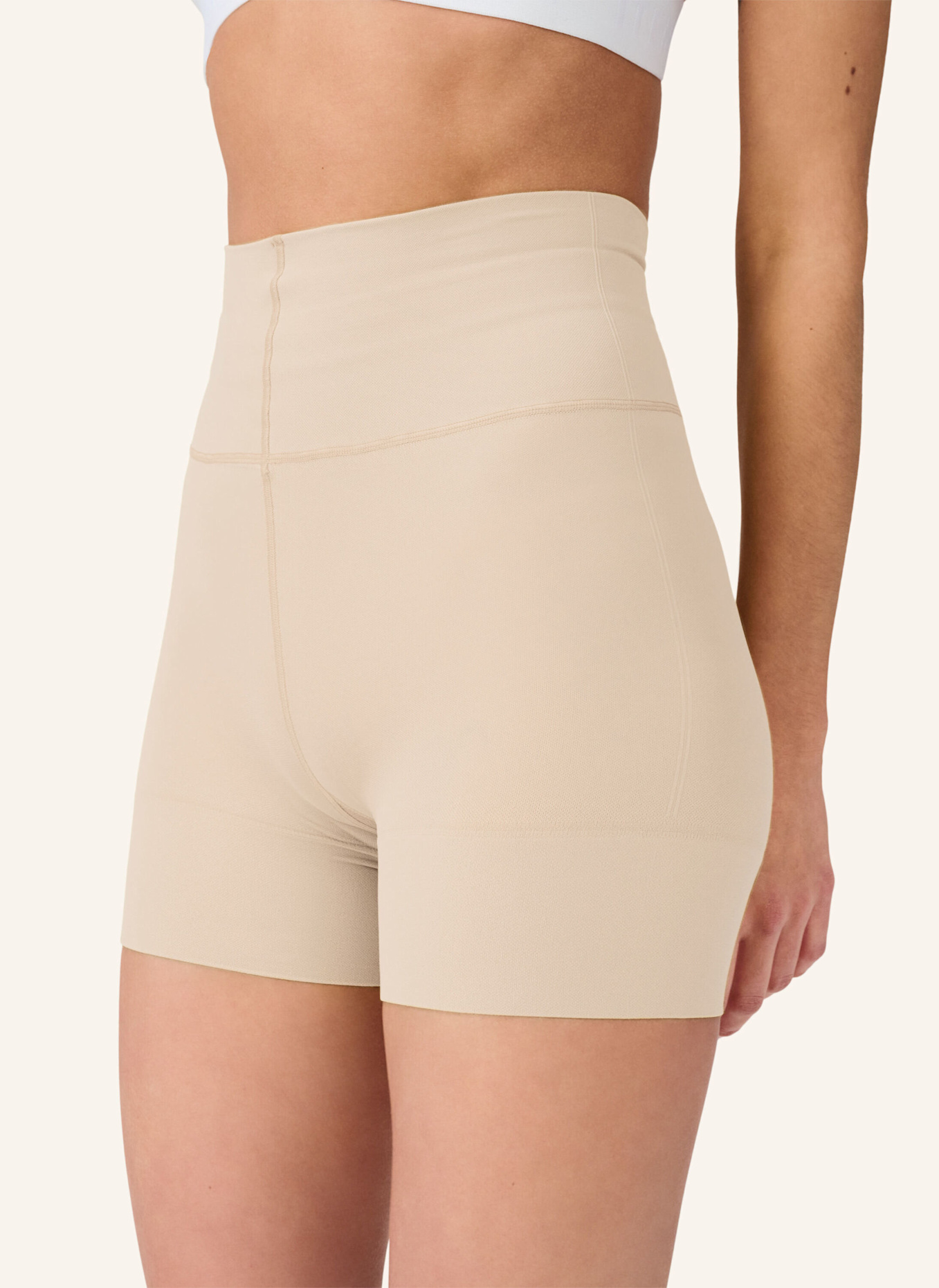 ITEM m6 Shape-Shorts BEAUTY GIRL mit Push-up-Effekt, Farbe: BEIGE (Bild 4)