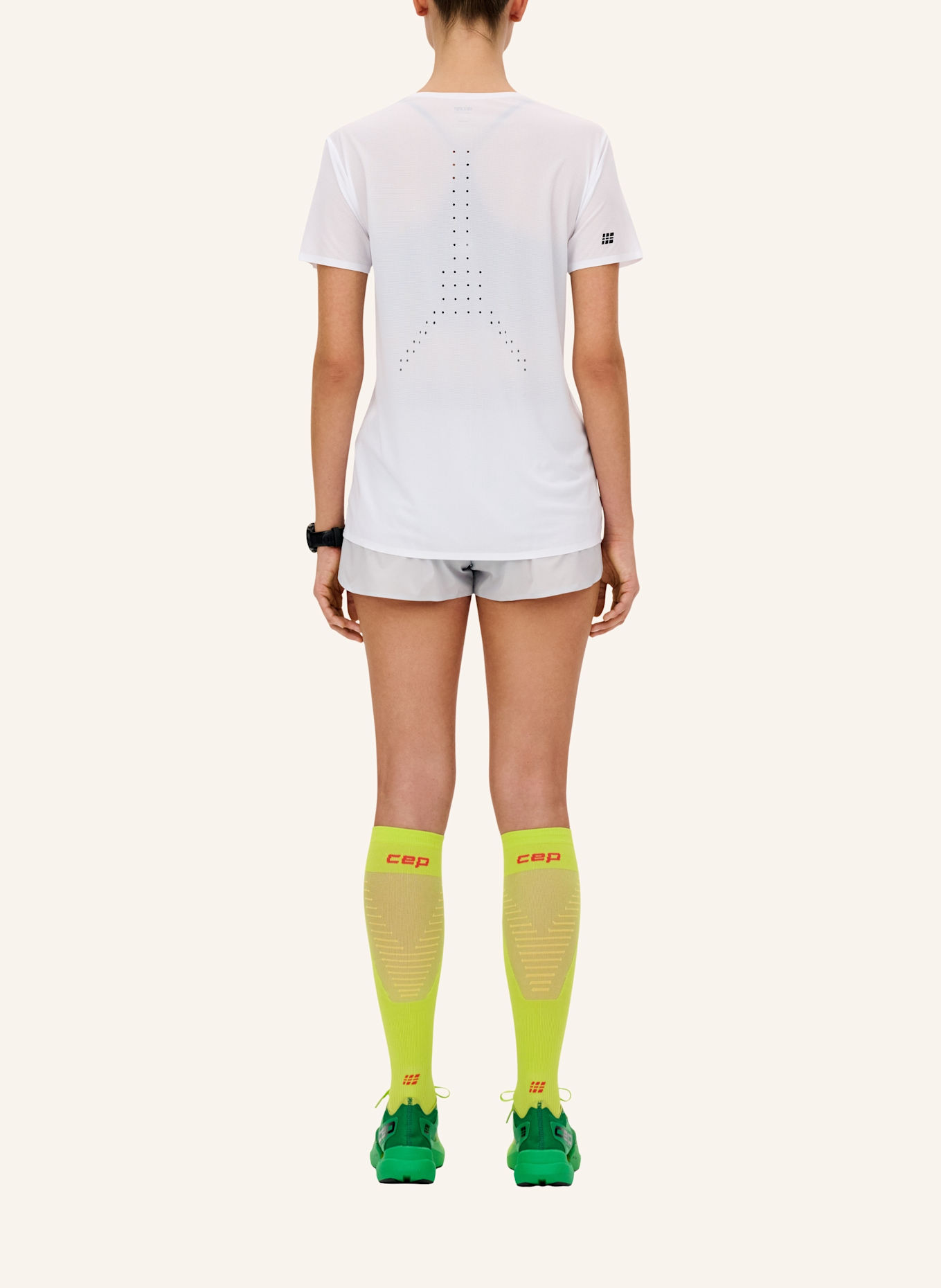 cep CEP CEP pro run ultralight shorts, loose fit, women: HELLGRAU