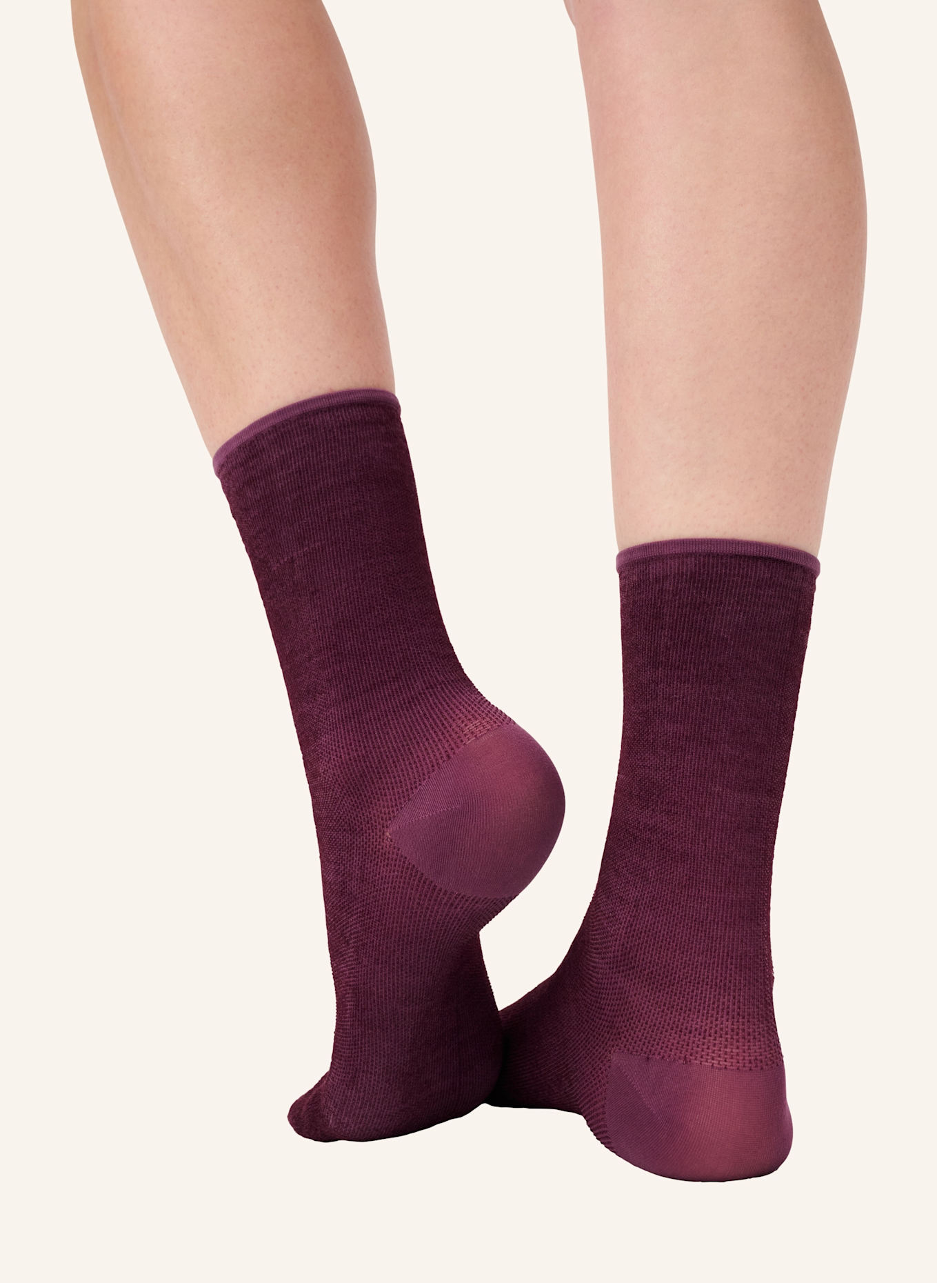 ITEM m6 Socken SNEAKER MERINO CONCIOUS: ROT