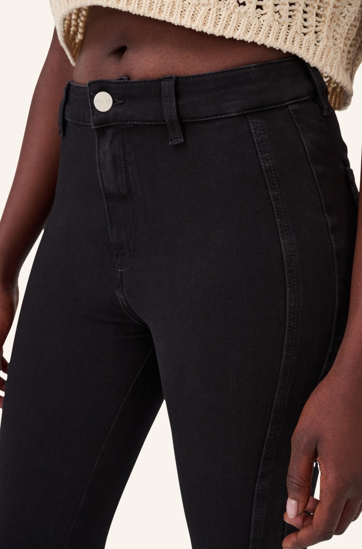 ITEM m6 Skinny Jeans WORKED HIGH RISE mit Shaping-Effekt, Farbe: SCHWARZ (Bild 4)
