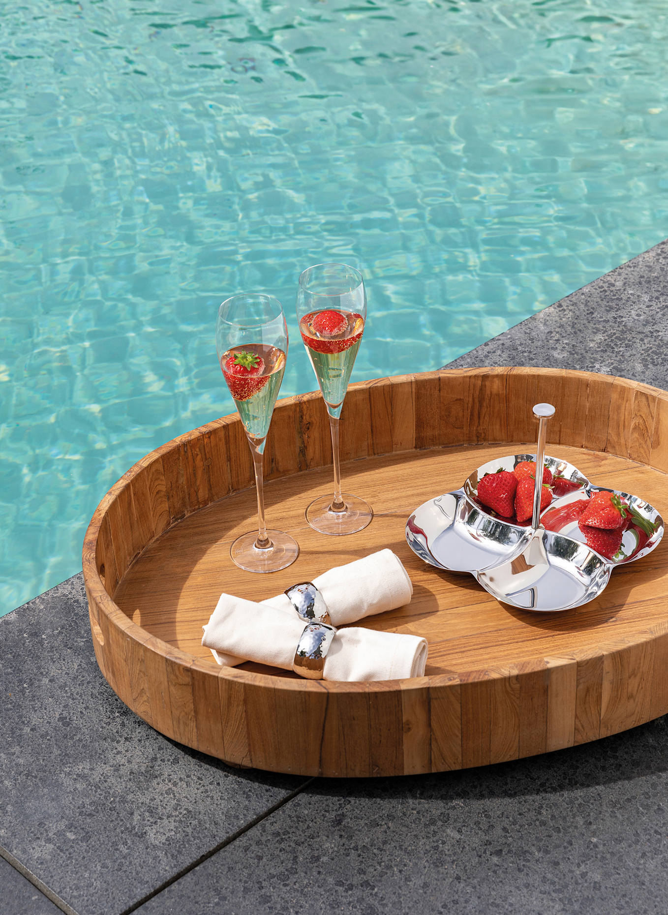 Fink Servierschale, 4er Aufteilung mit Griff CODY: SILBER